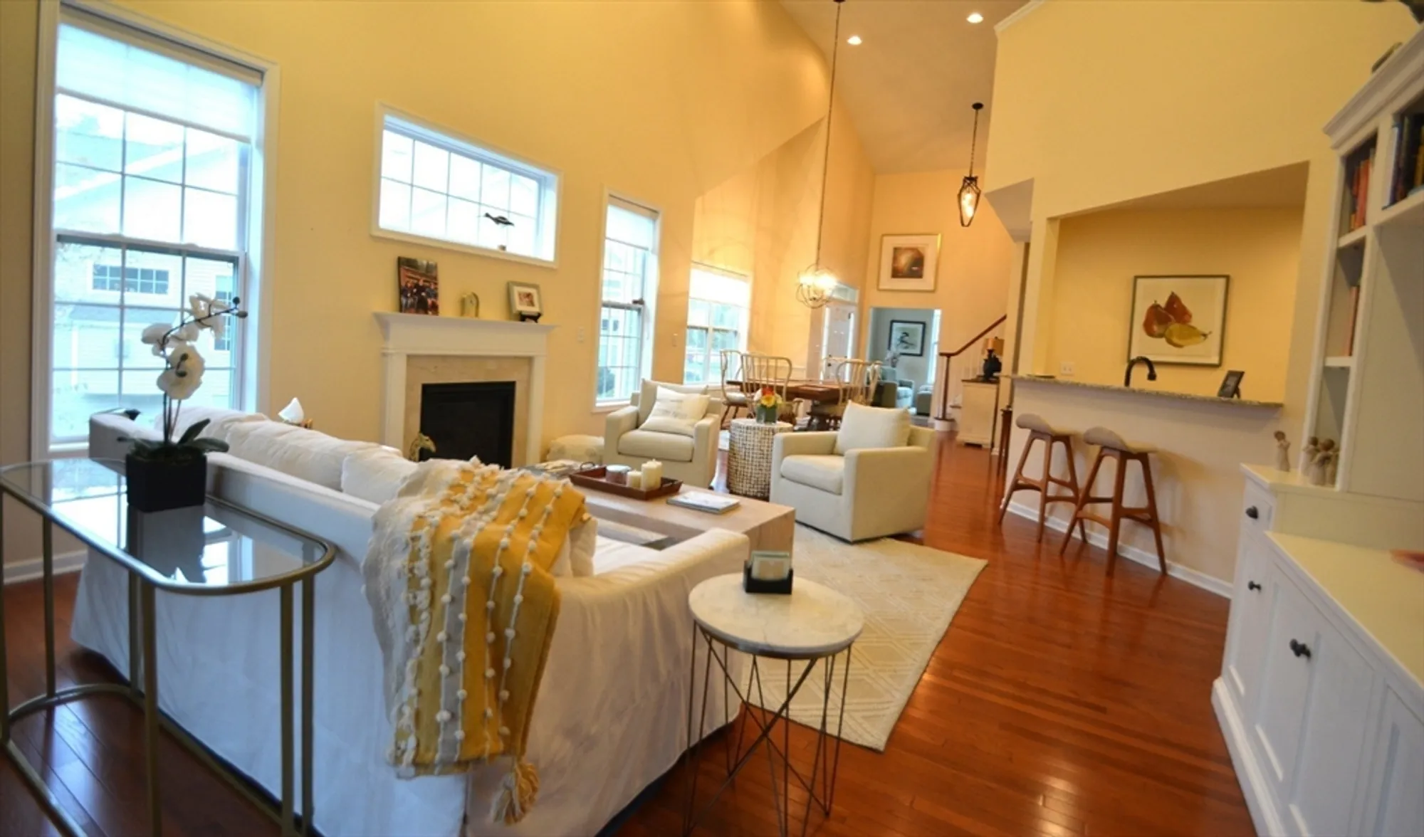 Property Slideshow image 11 of 39 | 46 hopkins cir # 46, Methuen, MA, 01844