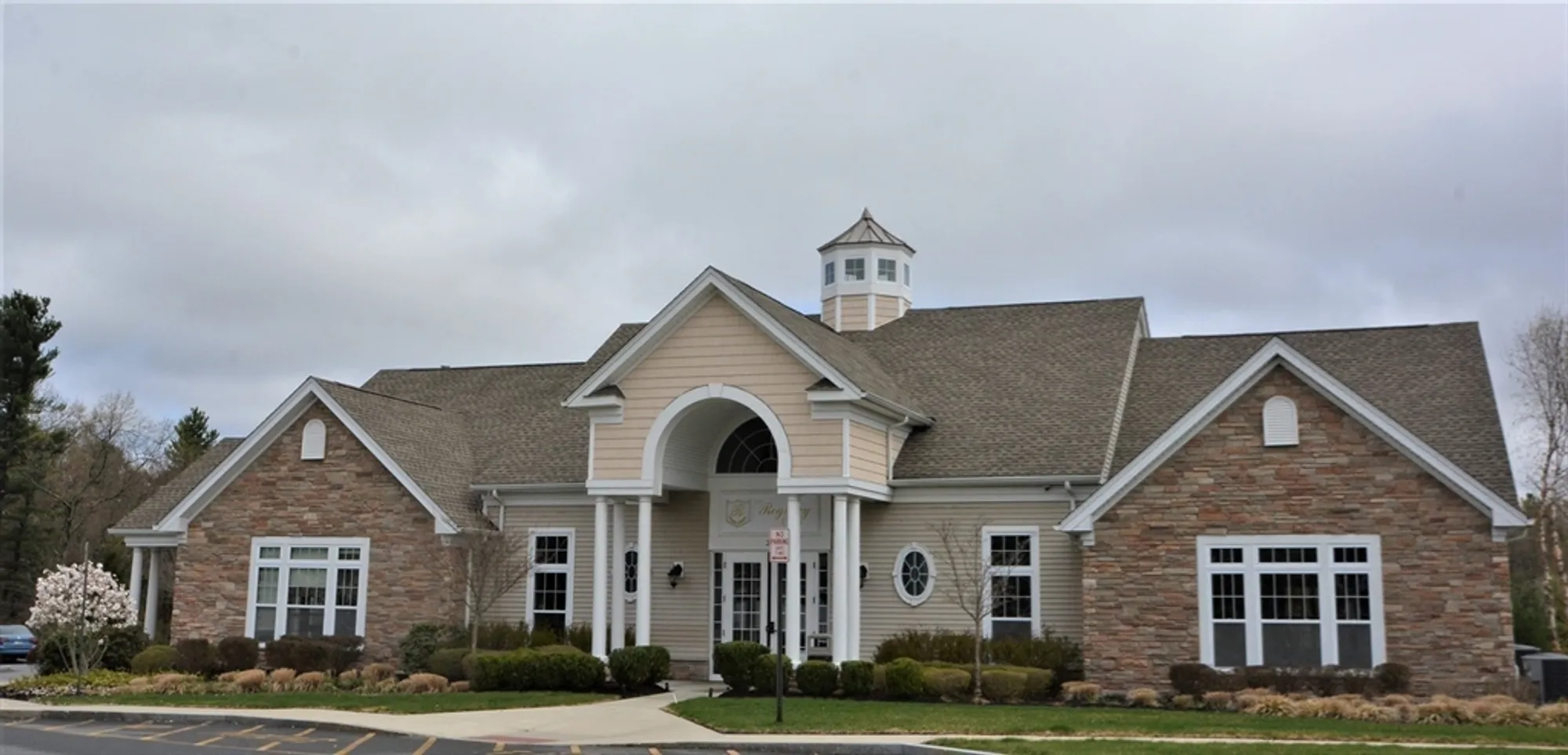 Property Slideshow image 31 of 39 | 46 hopkins cir # 46, Methuen, MA, 01844