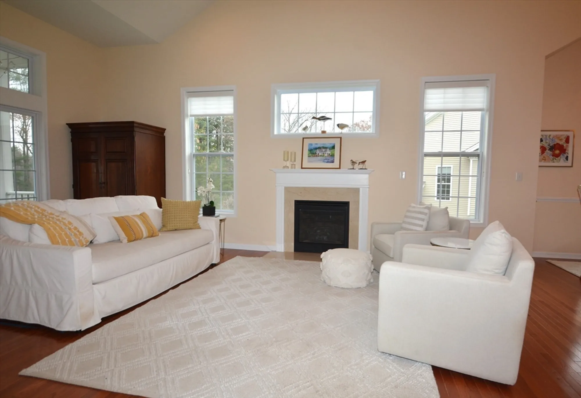 Property Slideshow image 6 of 39 | 46 hopkins cir # 46, Methuen, MA, 01844