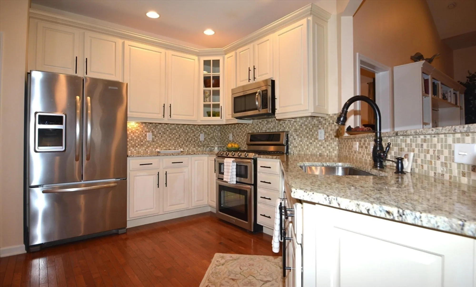 Property Slideshow image 13 of 39 | 46 hopkins cir # 46, Methuen, MA, 01844