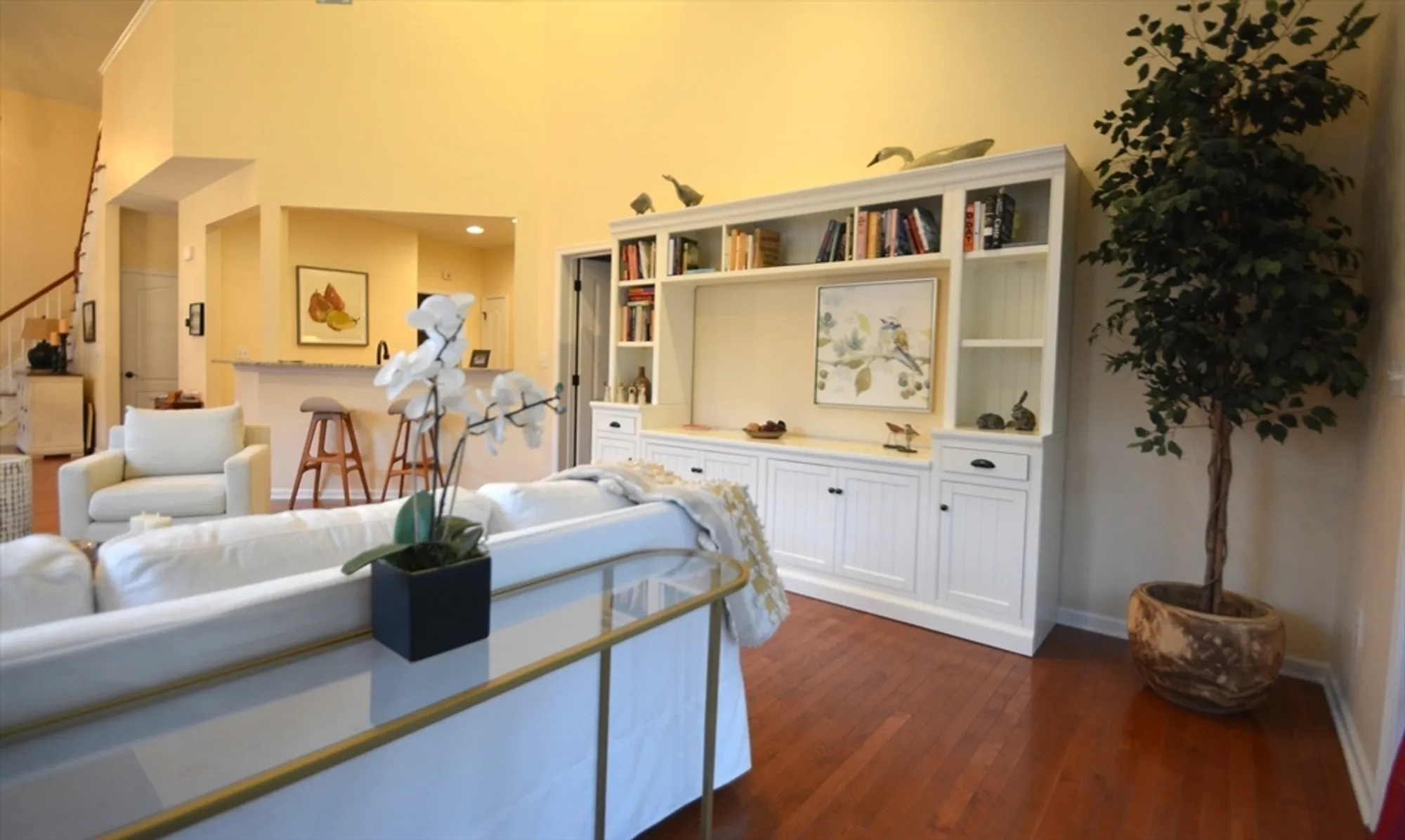 Property Slideshow image 9 of 39 | 46 hopkins cir # 46, Methuen, MA, 01844