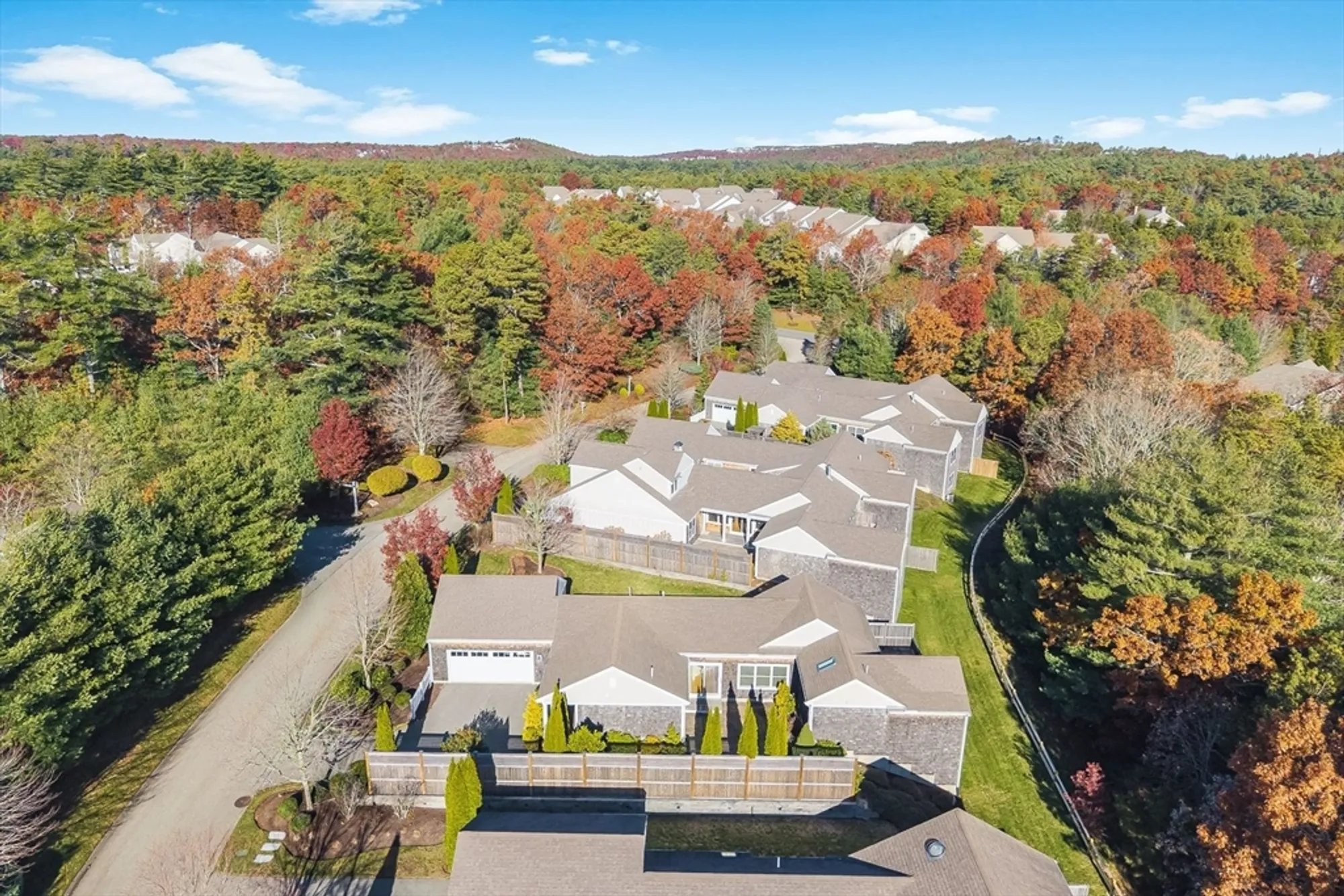 Property Slideshow image 4 of 40 | 16 rebeccas lndg # 16, Plymouth, MA, 02360