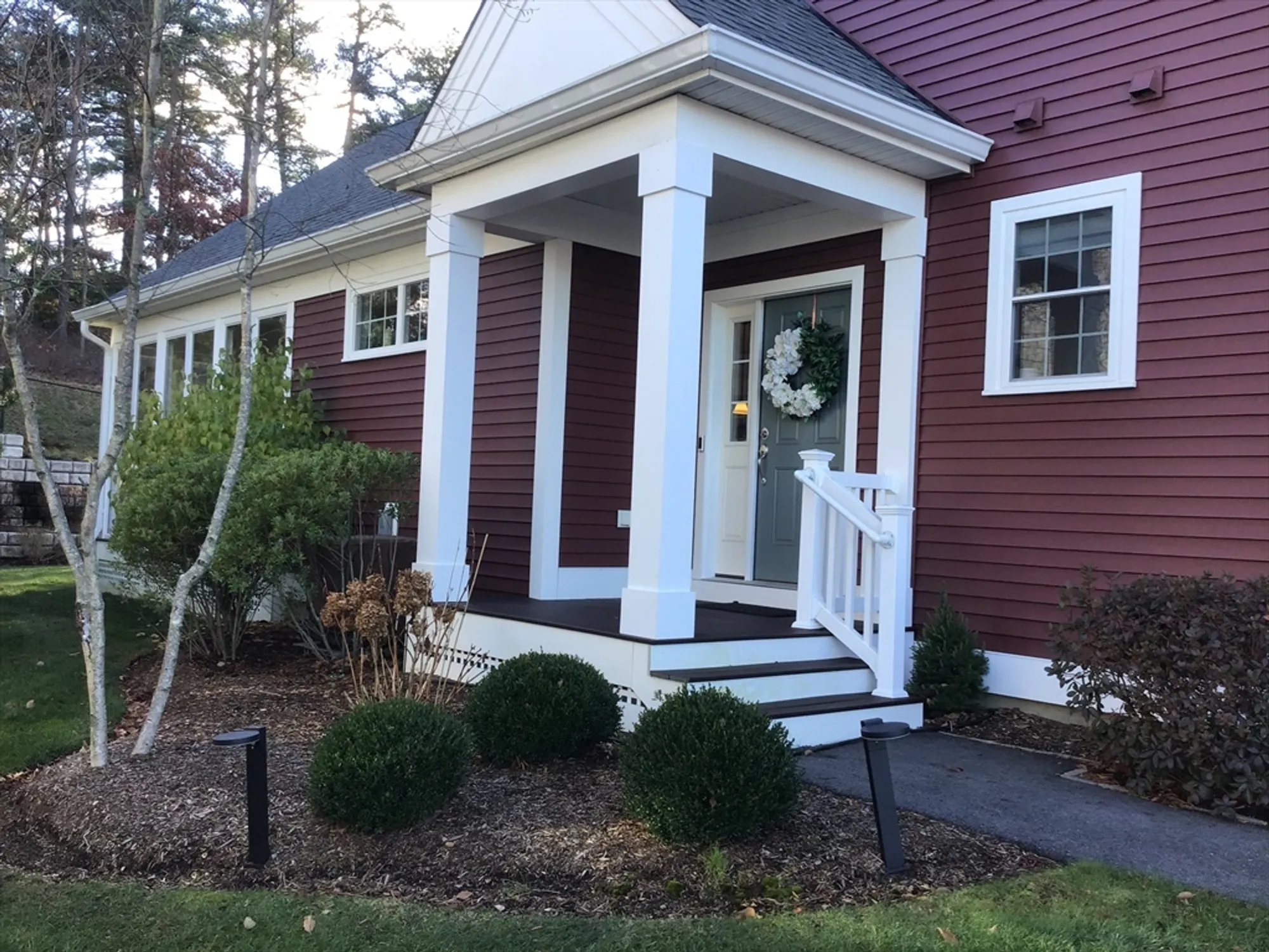 Property Slideshow image 4 of 42 | 51 mariners way # 51, Plymouth, MA, 02360