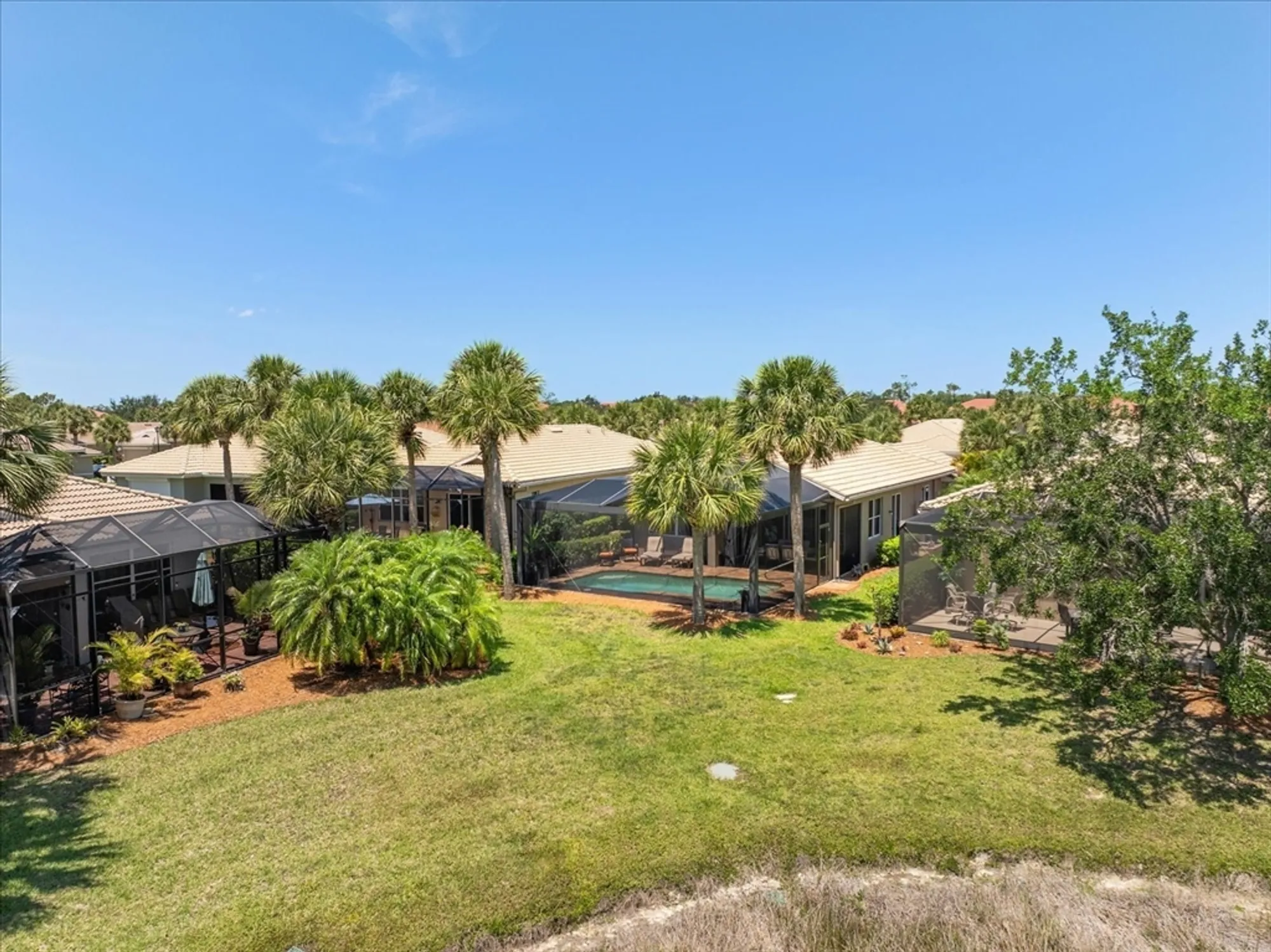 Property Slideshow image 27 of 40 | 9327 trieste dr, Fort Myers, FL, 33913