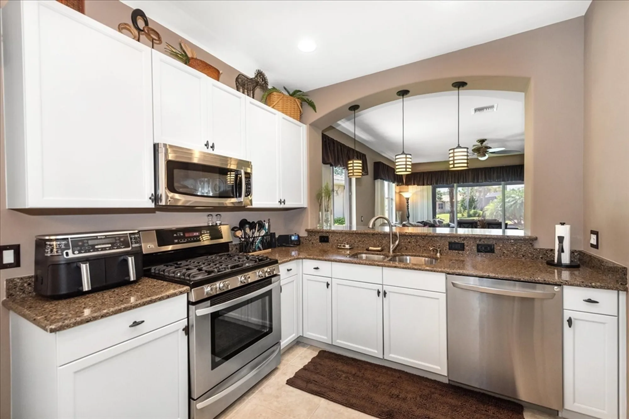 Property Slideshow image 12 of 40 | 9327 trieste dr, Fort Myers, FL, 33913