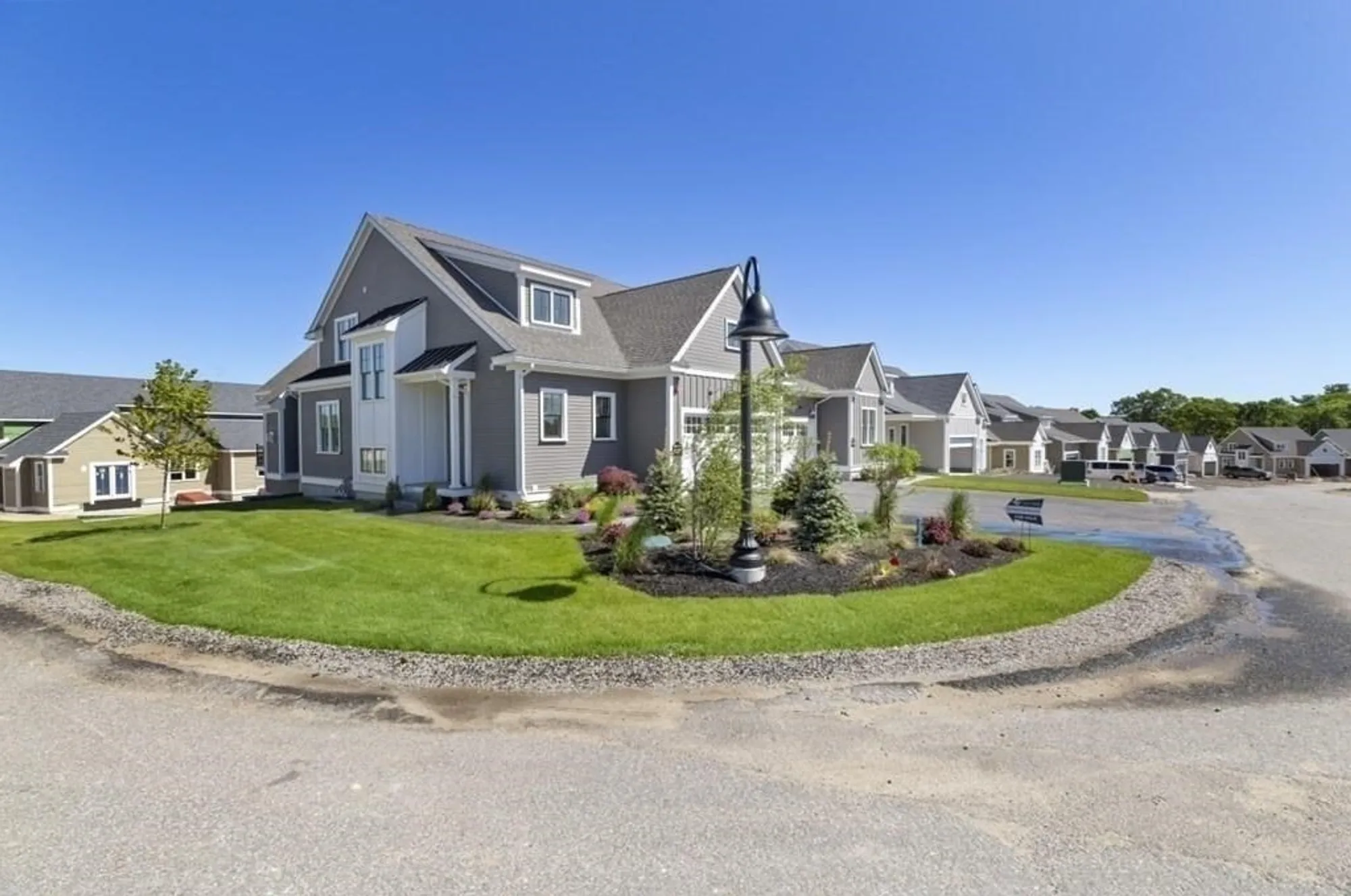 Property Slideshow image 19 of 22 | 30 waterville ln # 30, Hopkinton, MA, 01748