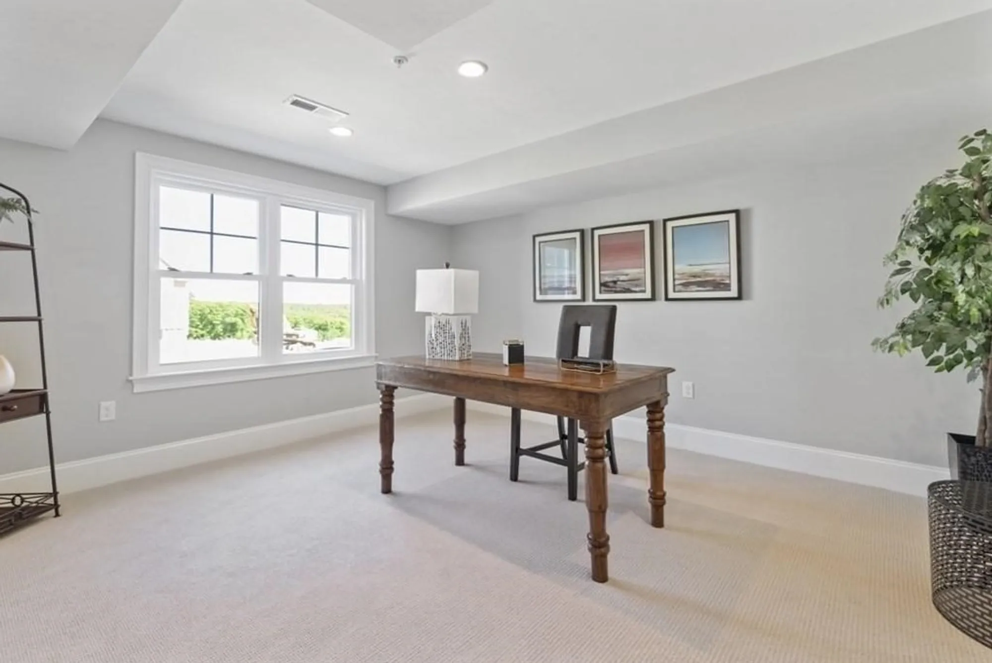 Property Slideshow image 17 of 22 | 30 waterville ln # 30, Hopkinton, MA, 01748
