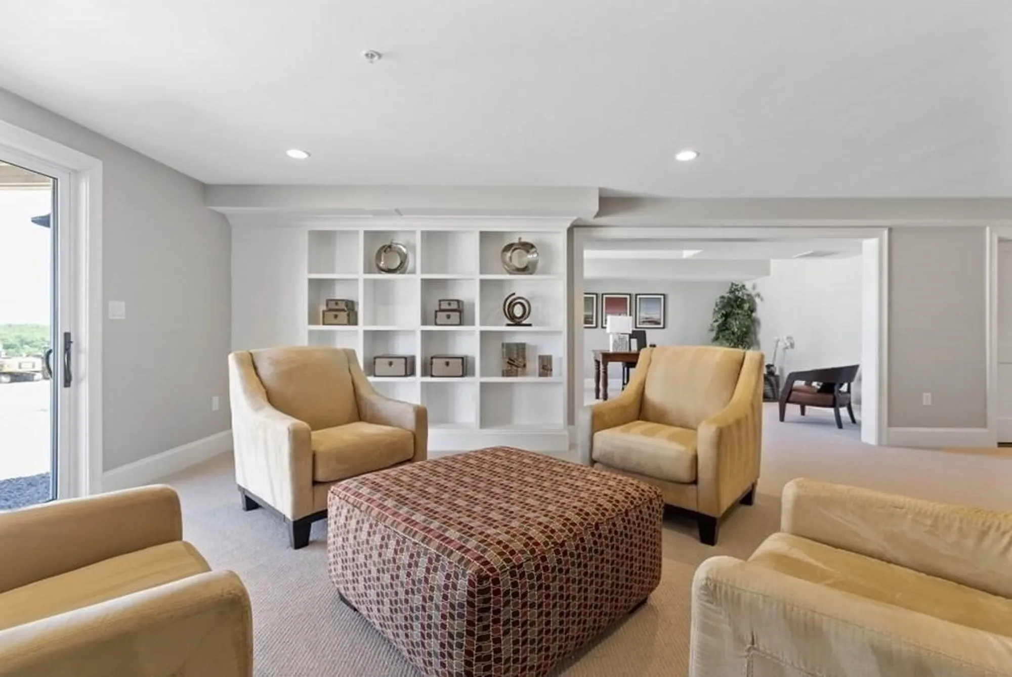 Property Slideshow image 16 of 22 | 30 waterville ln # 30, Hopkinton, MA, 01748