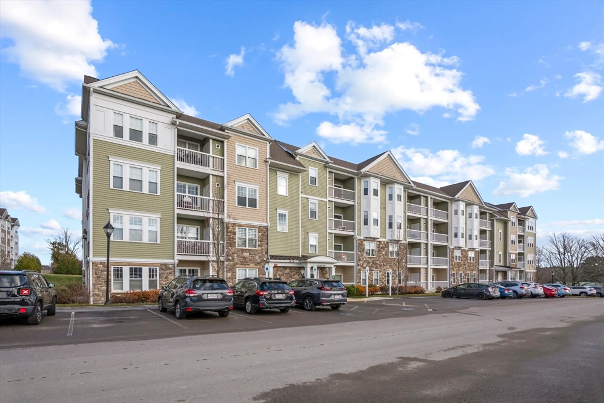 Property Slideshow image 29 of 41 | 2 talbot way 2208, Westborough, MA, 01581