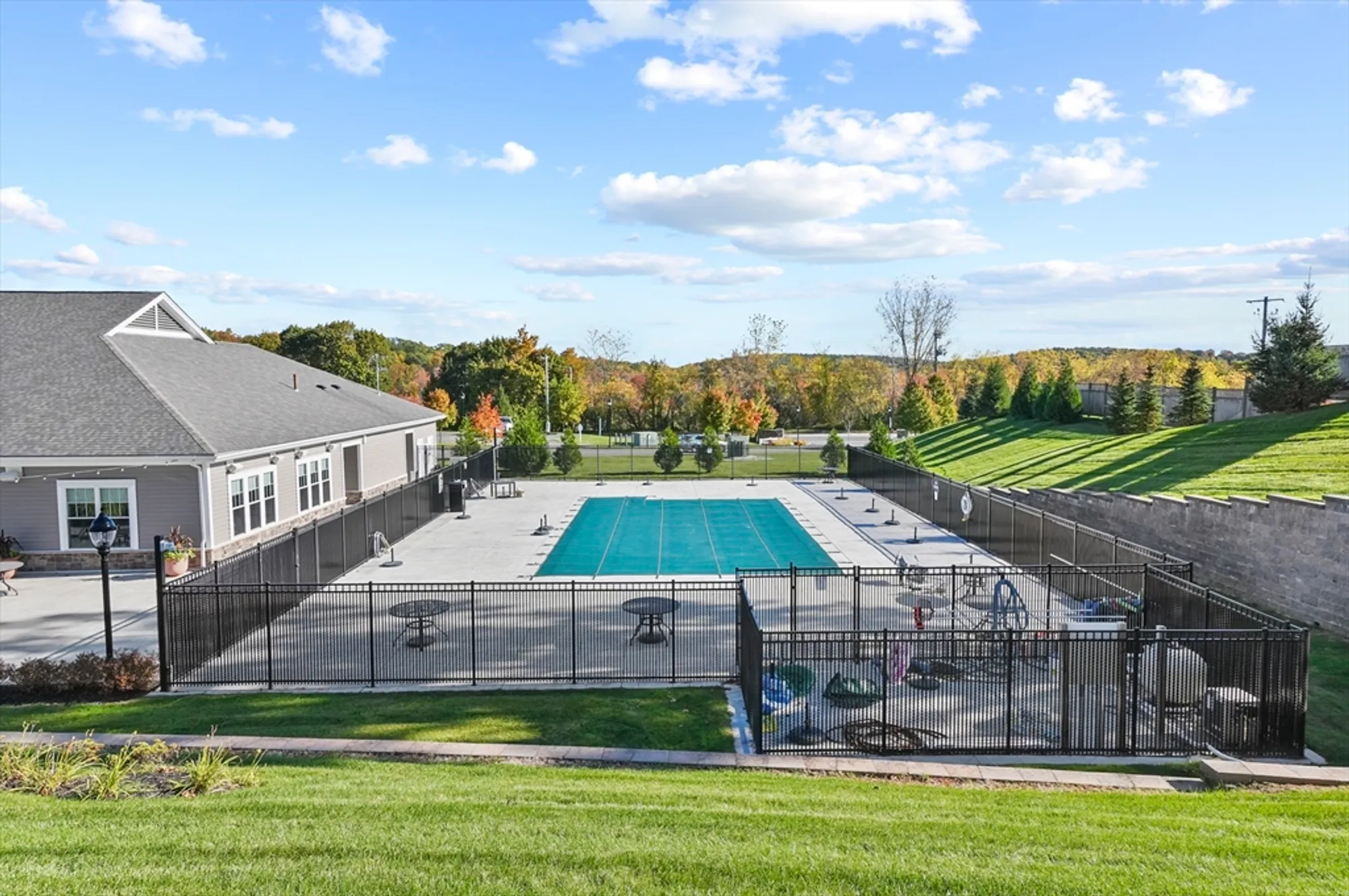 Property Slideshow image 34 of 41 | 2 talbot way 2208, Westborough, MA, 01581