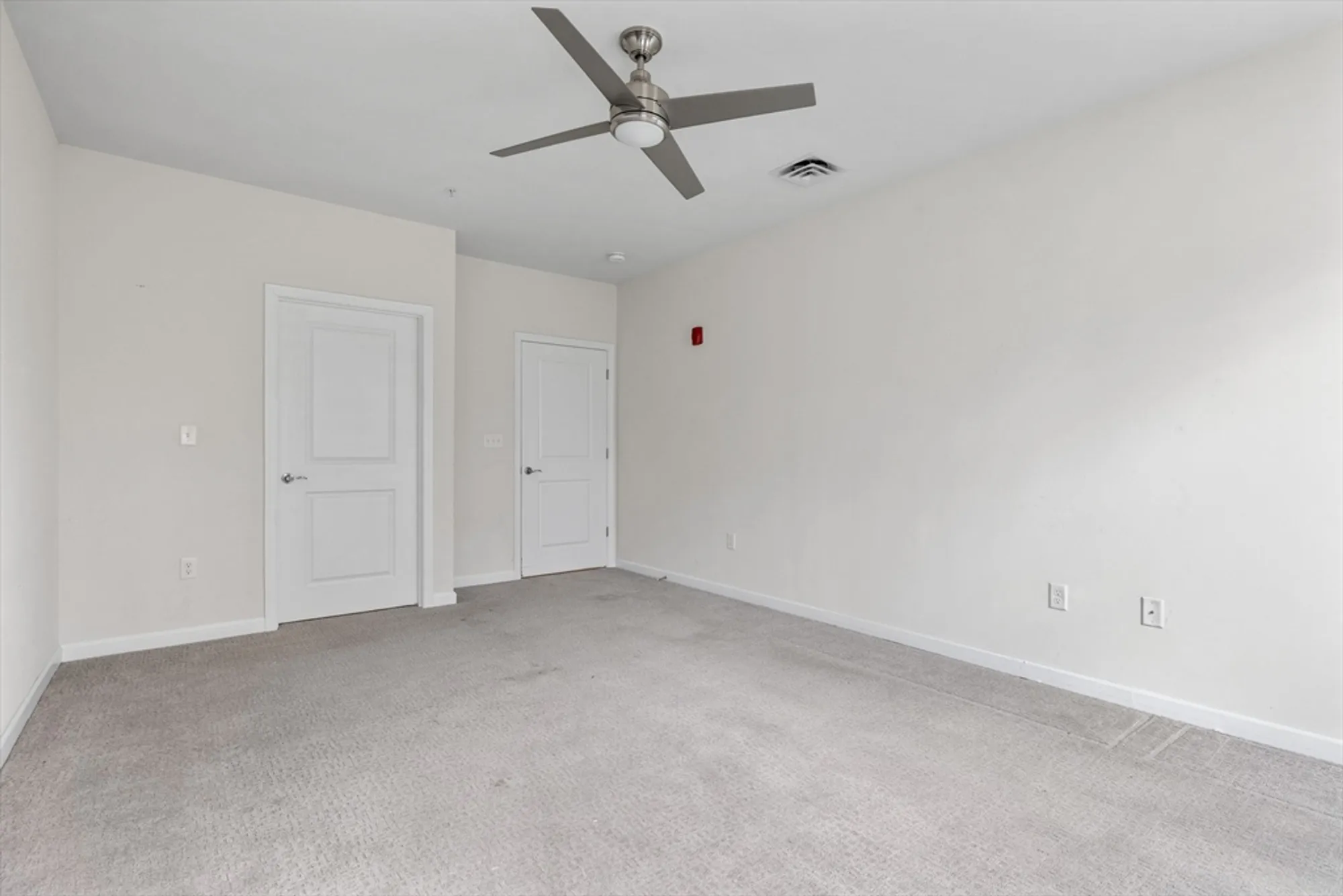 Property Slideshow image 19 of 28 | 130 trotter rd 1211, Weymouth, MA, 02190