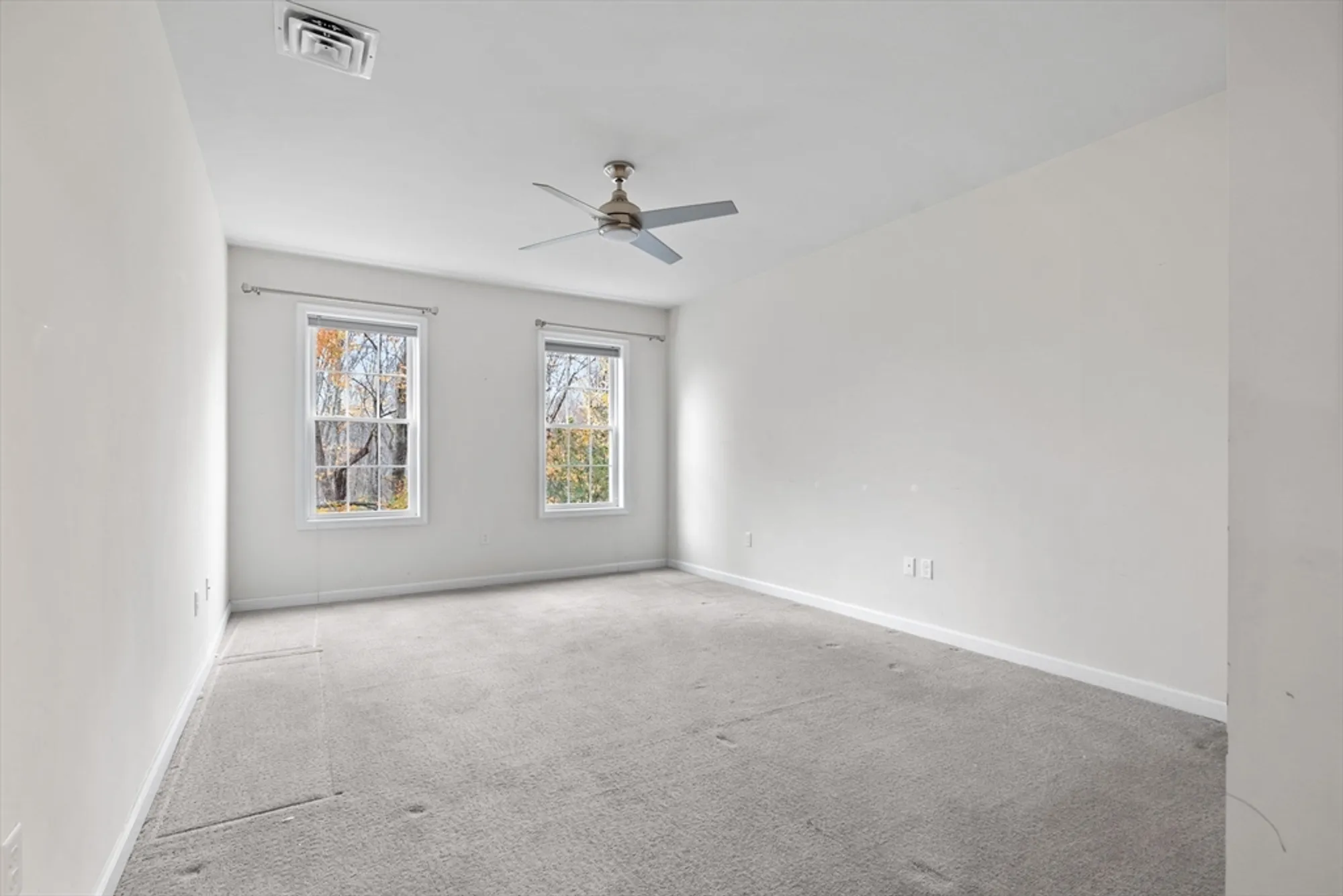 Property Slideshow image 16 of 28 | 130 trotter rd 1211, Weymouth, MA, 02190