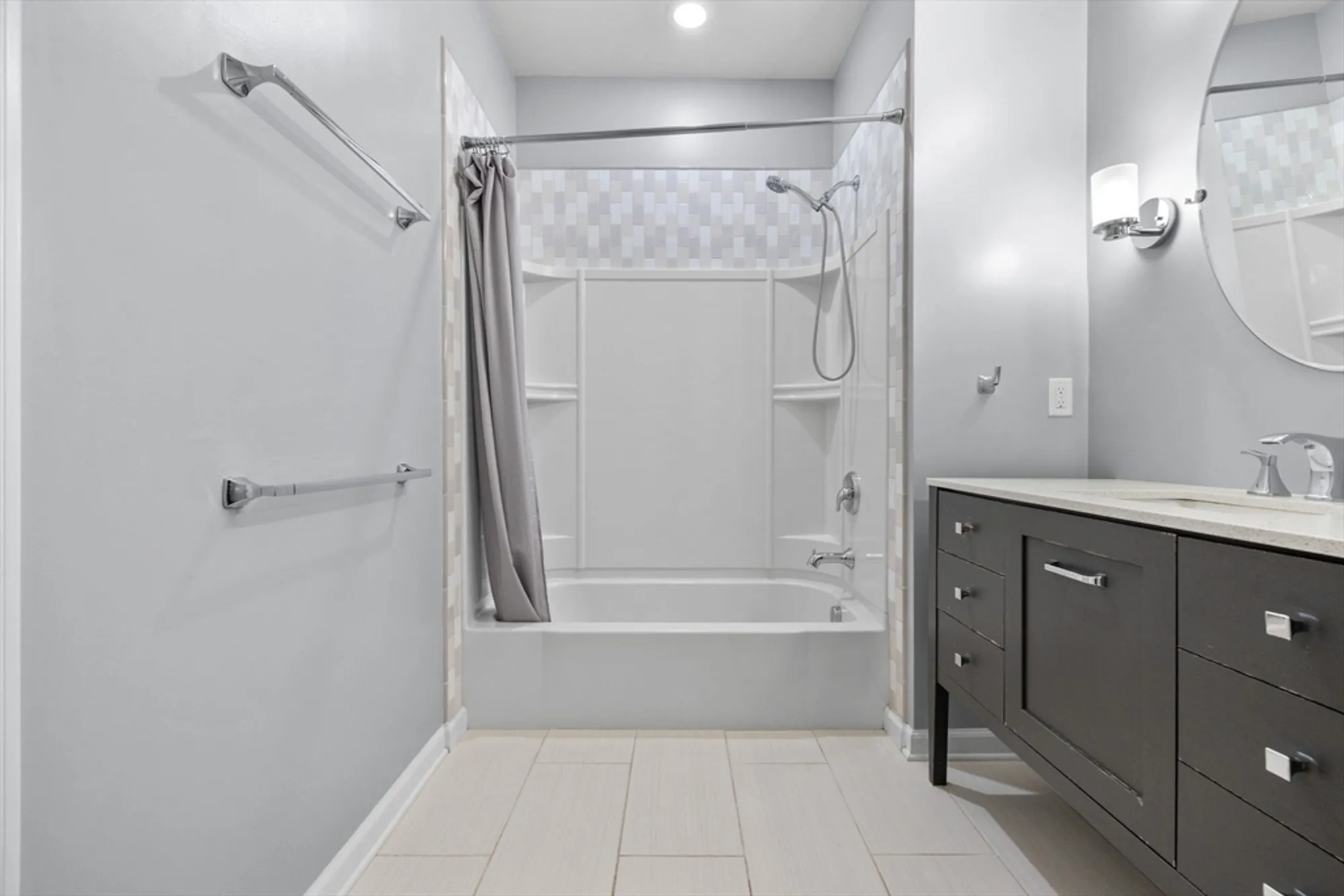 Property Slideshow image 22 of 28 | 130 trotter rd 1211, Weymouth, MA, 02190