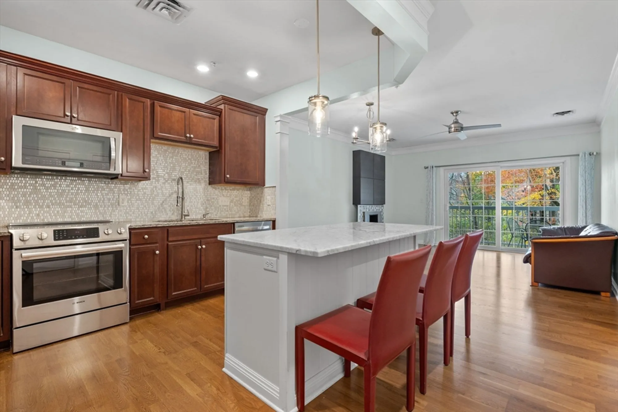 Property Slideshow image 7 of 28 | 130 trotter rd 1211, Weymouth, MA, 02190