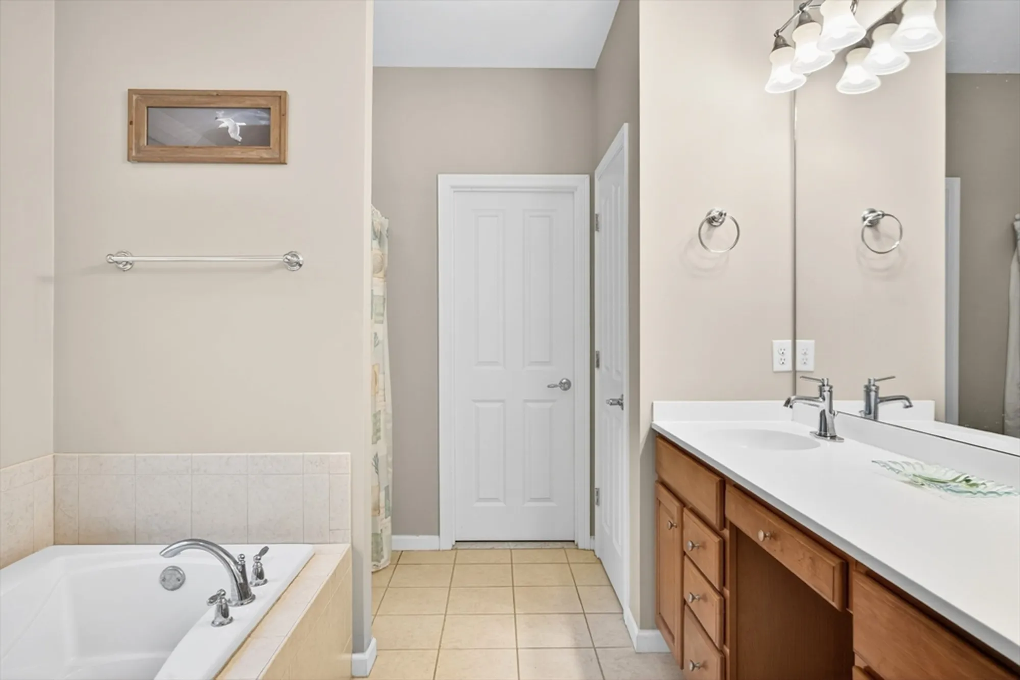 Property Slideshow image 18 of 41 | 16 picket fence, Plymouth, MA, 02360