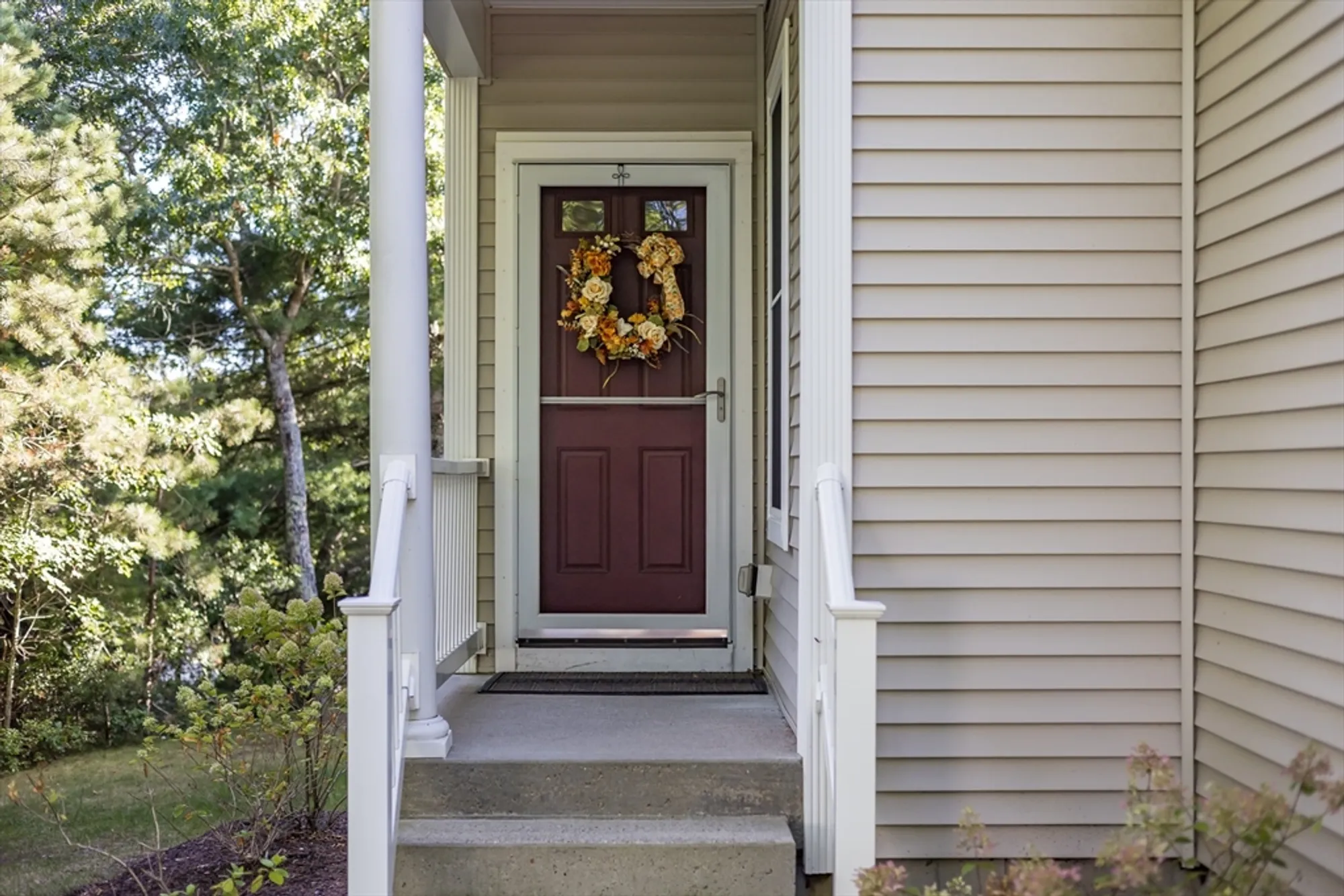 Property Slideshow image 35 of 41 | 16 picket fence, Plymouth, MA, 02360