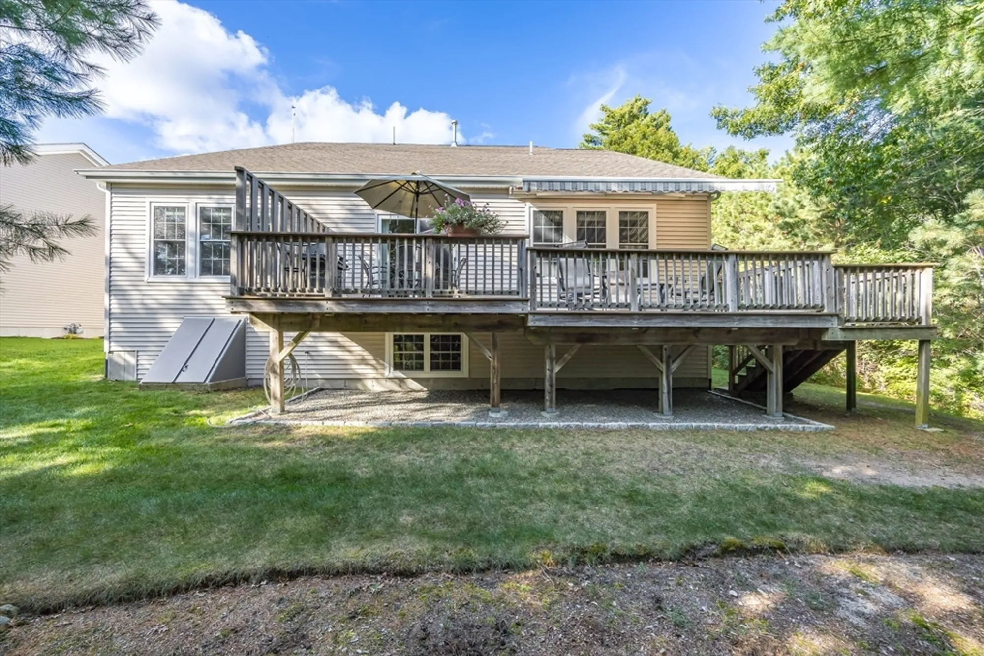 Property Slideshow image 27 of 41 | 16 picket fence, Plymouth, MA, 02360