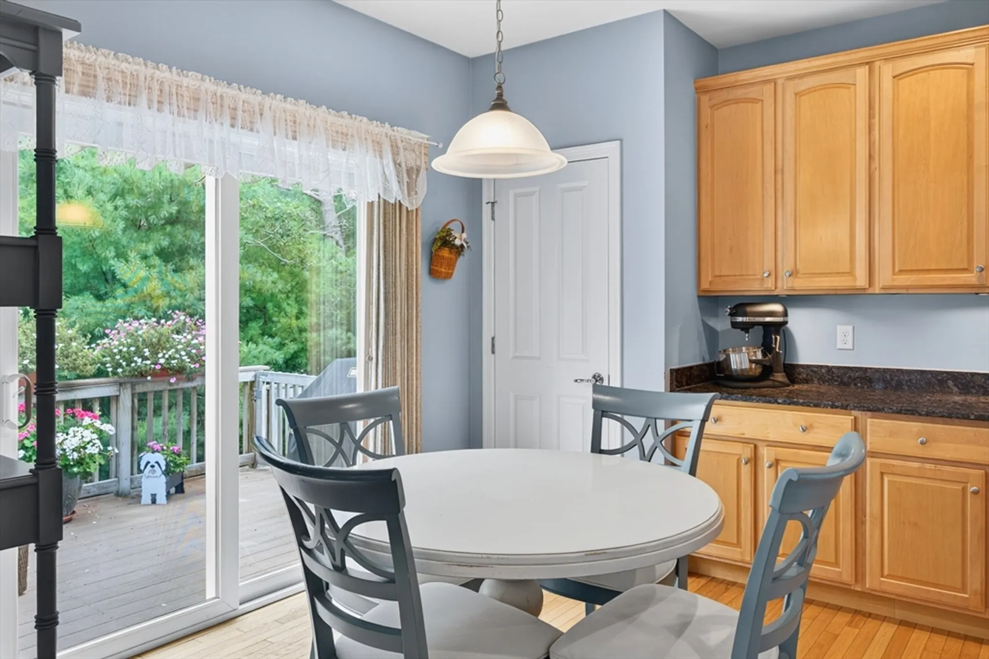 Property Slideshow image 16 of 40 | 14 picket fence, Plymouth, MA, 02360