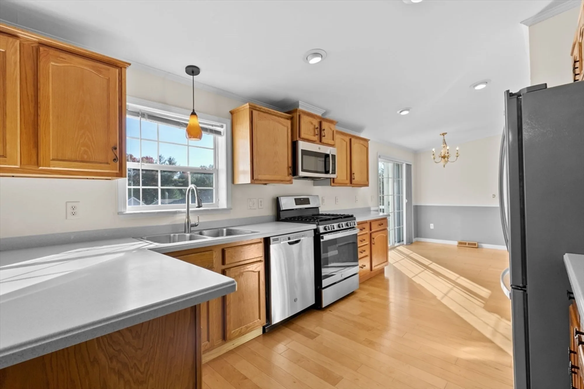 Property Slideshow image 4 of 40 | 2602 pheasant ln, Middleboro, MA, 02346