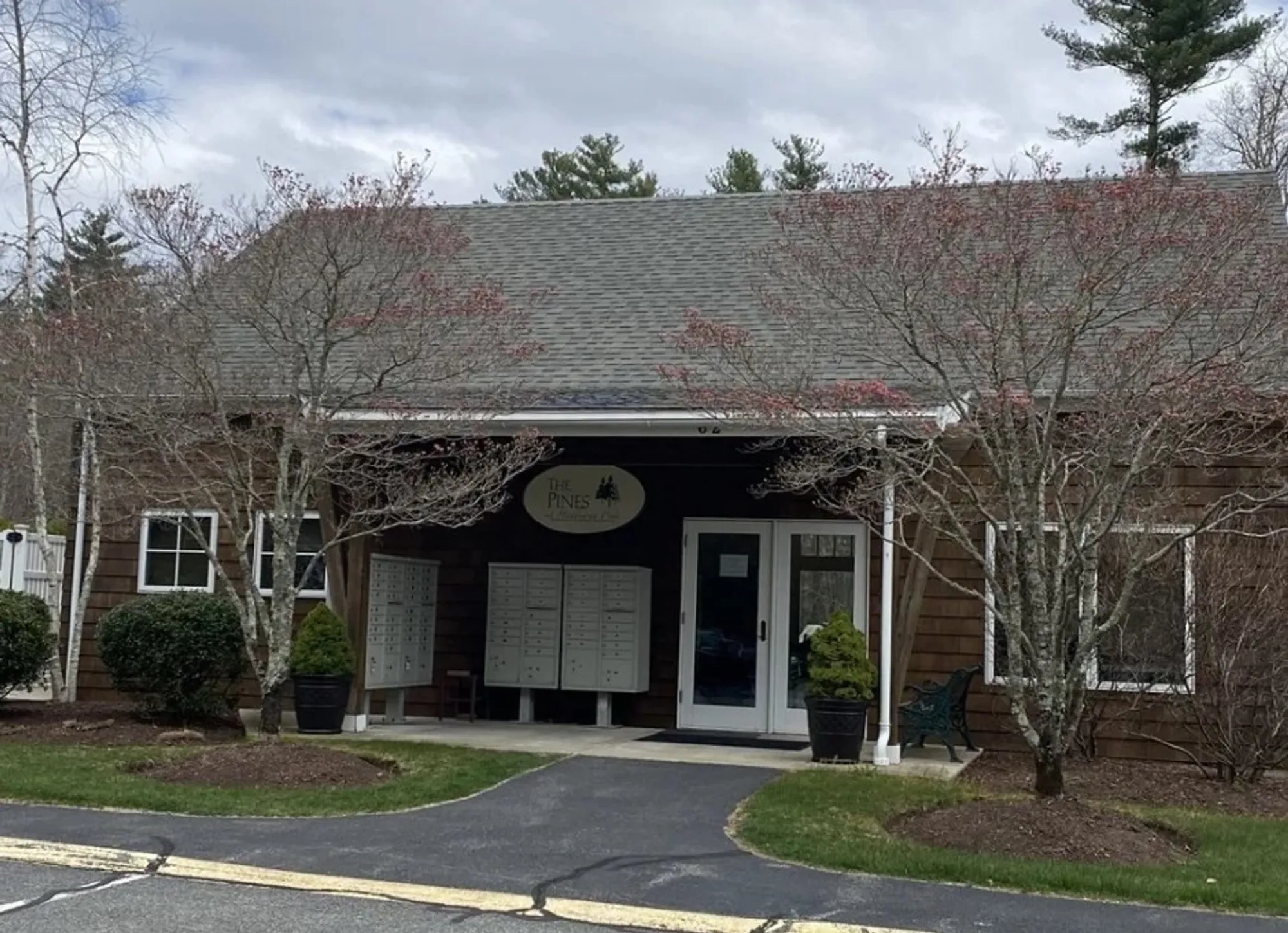 Property Slideshow image 35 of 42 | 57 hathaway pond cir # 57, Rochester, MA, 02770