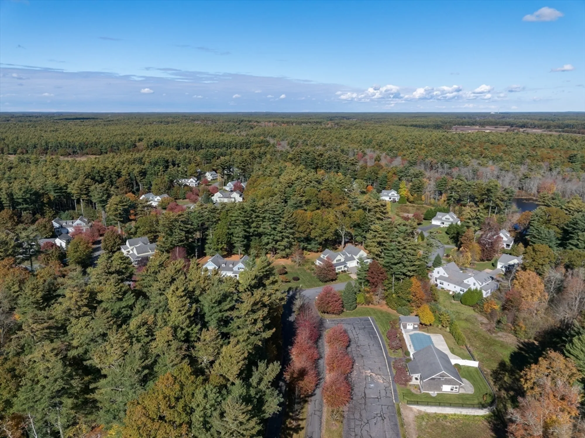 Property Slideshow image 28 of 42 | 57 hathaway pond cir # 57, Rochester, MA, 02770