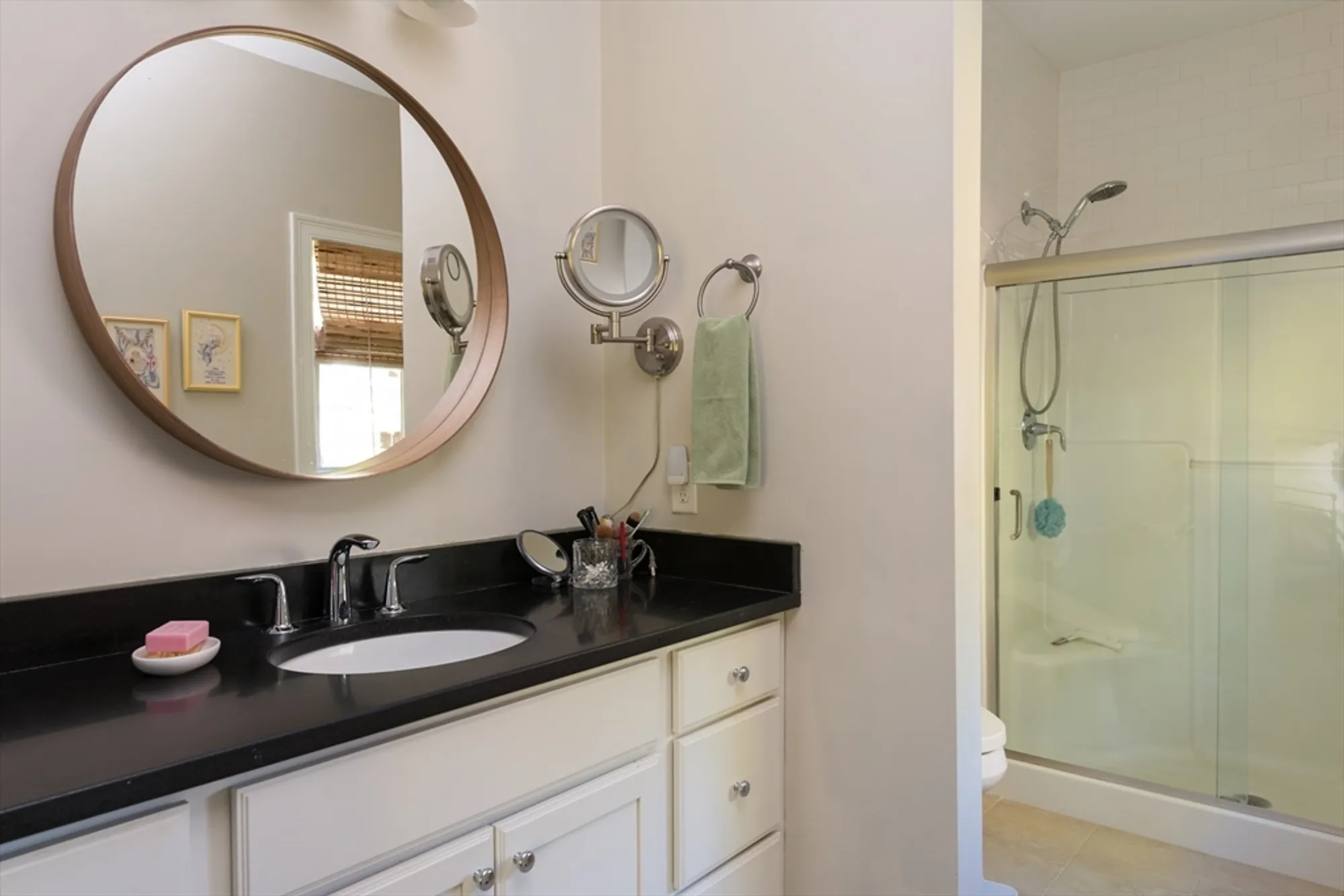 Property Slideshow image 24 of 42 | 57 hathaway pond cir # 57, Rochester, MA, 02770