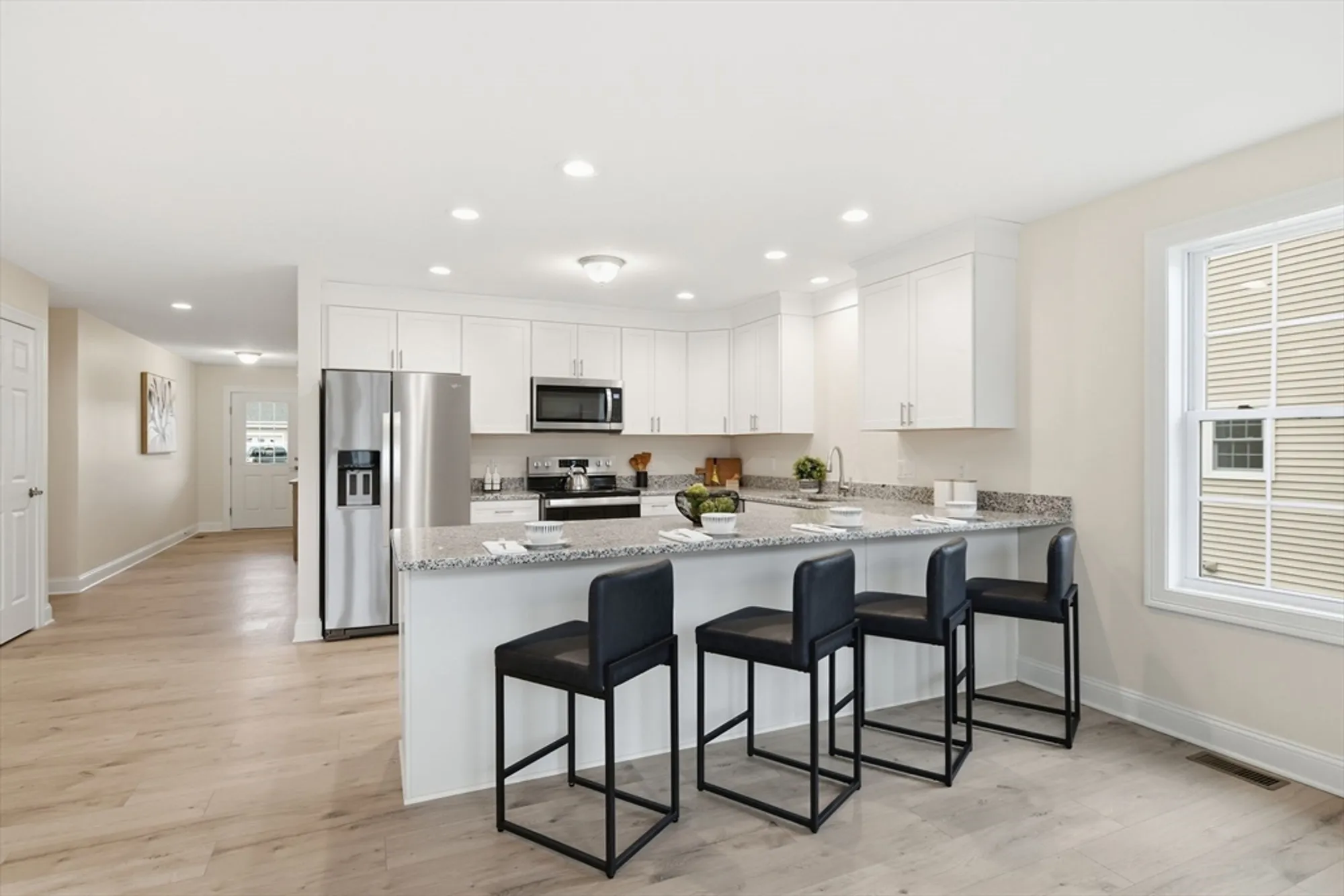 Property Slideshow image 10 of 42 | 32 lodge ln # 32, Wilbraham, MA, 01095