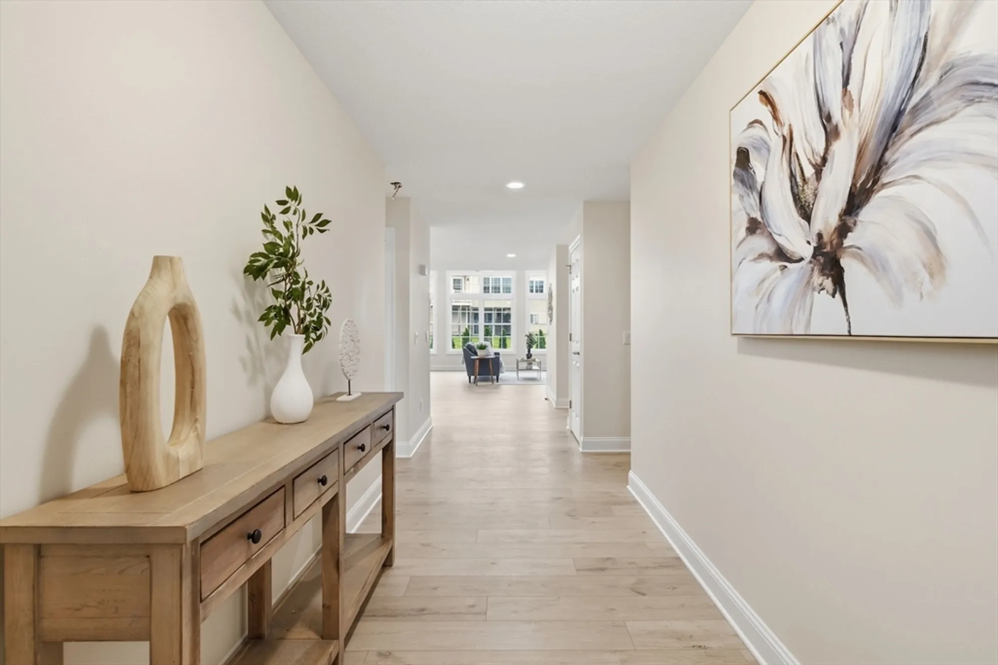 Property Slideshow image 4 of 42 | 32 lodge ln # 32, Wilbraham, MA, 01095