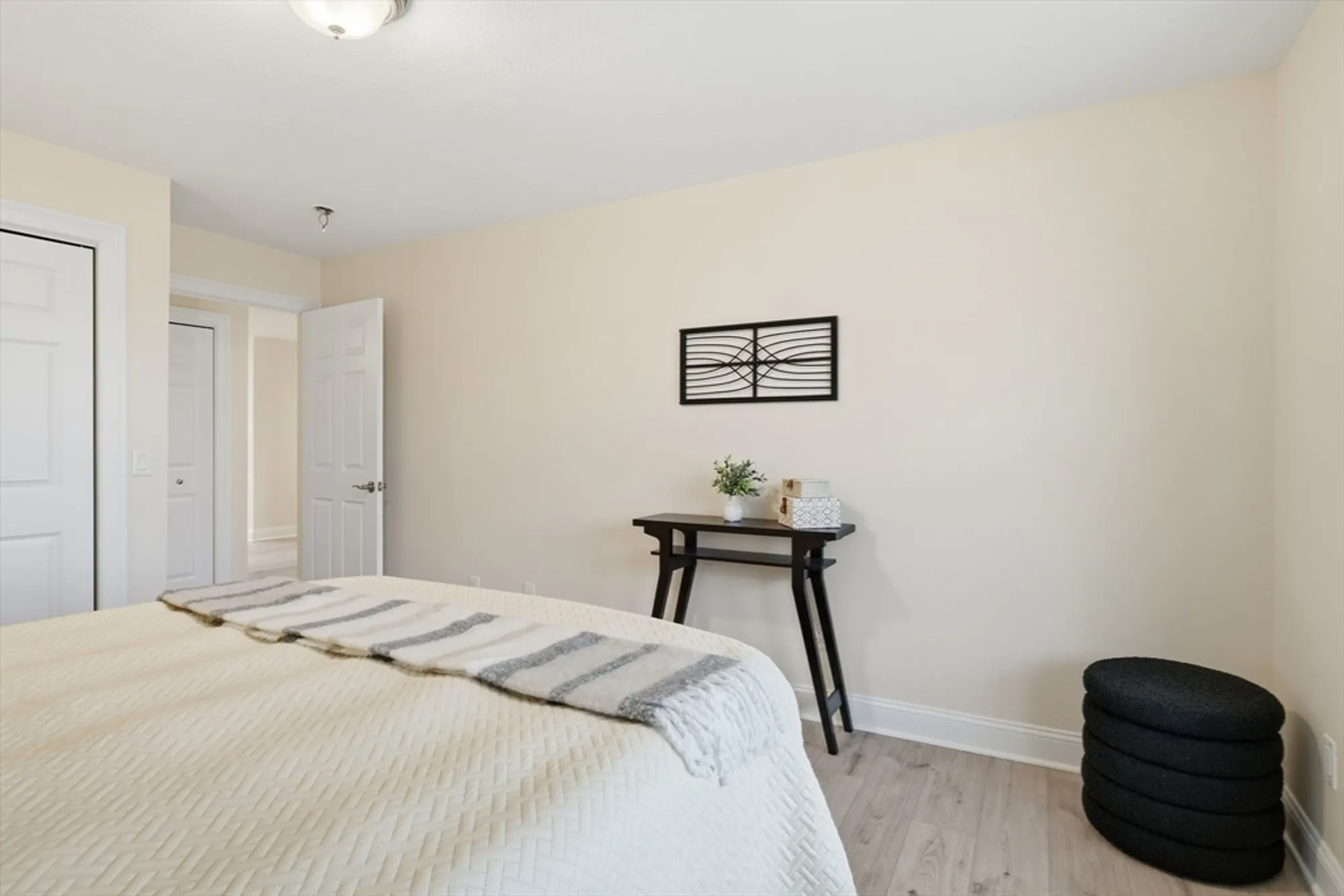 Property Slideshow image 25 of 42 | 32 lodge ln # 32, Wilbraham, MA, 01095