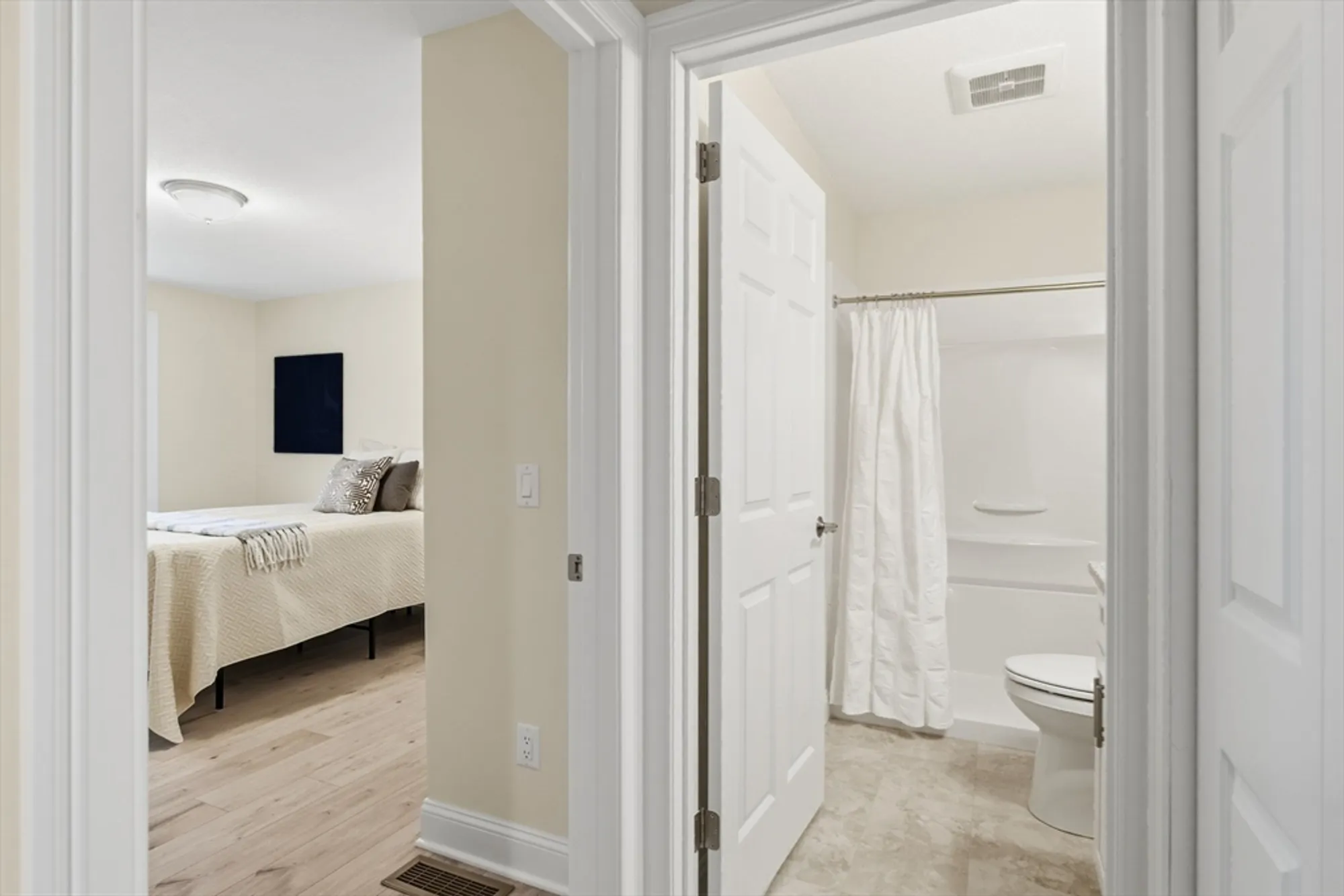 Property Slideshow image 26 of 42 | 32 lodge ln # 32, Wilbraham, MA, 01095