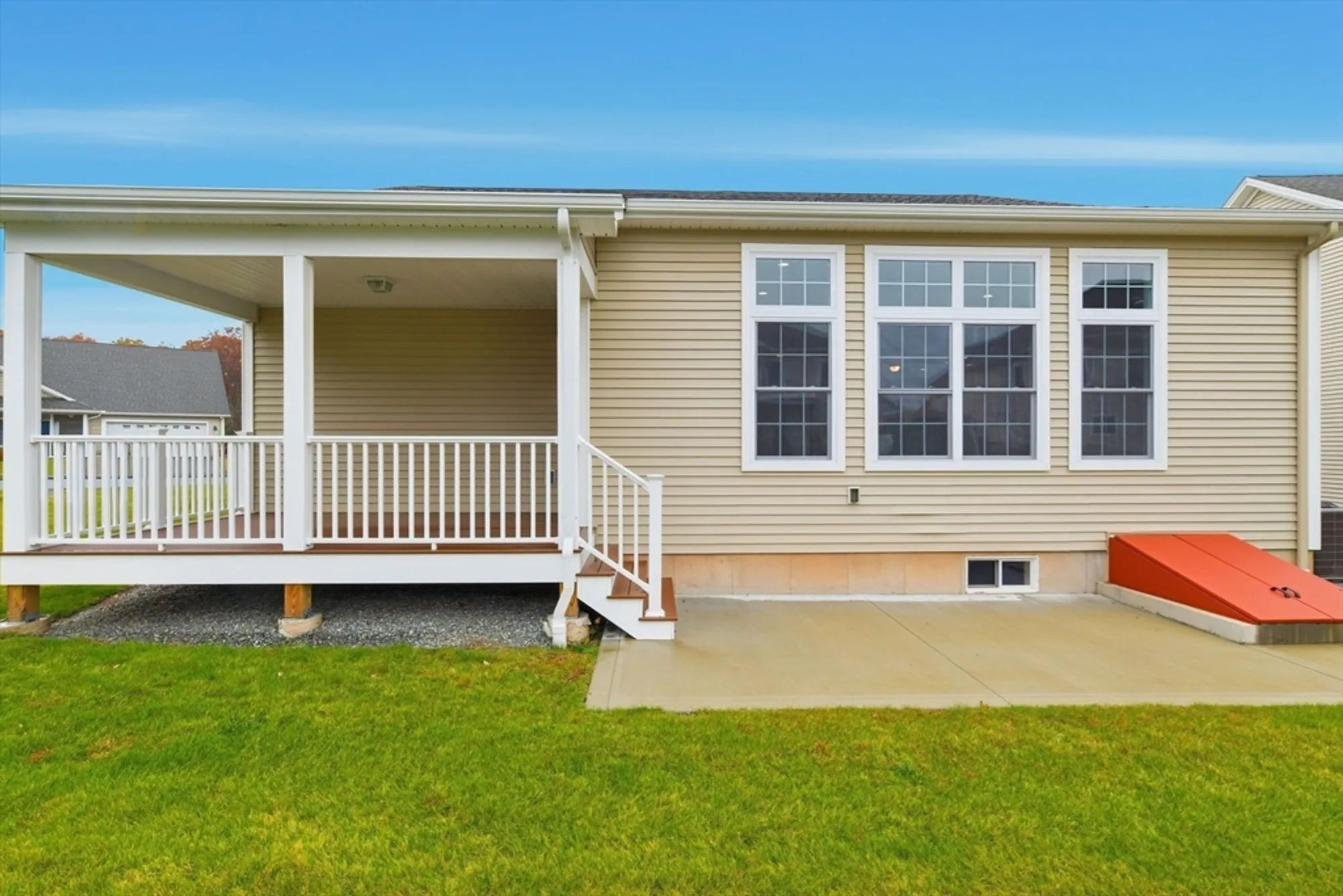 Property Slideshow image 36 of 42 | 32 lodge ln # 32, Wilbraham, MA, 01095