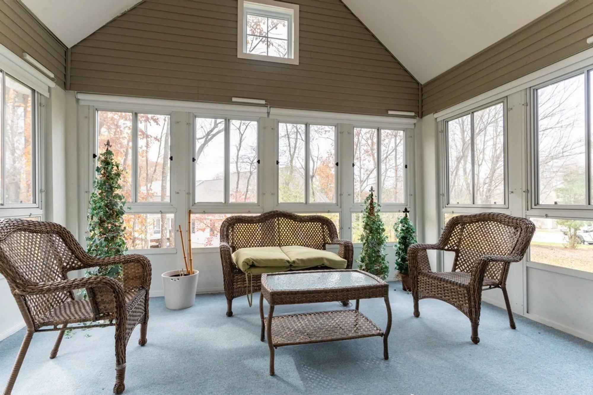 Property Slideshow image 14 of 32 | 3 dover way # 3, Westborough, MA, 01581