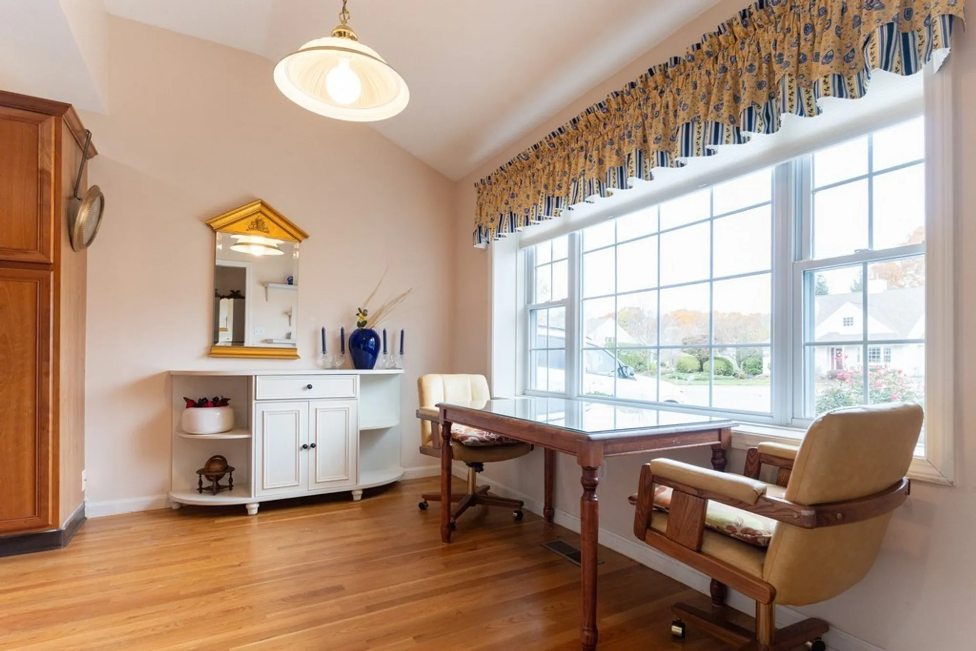 Property Slideshow image 11 of 32 | 3 dover way # 3, Westborough, MA, 01581