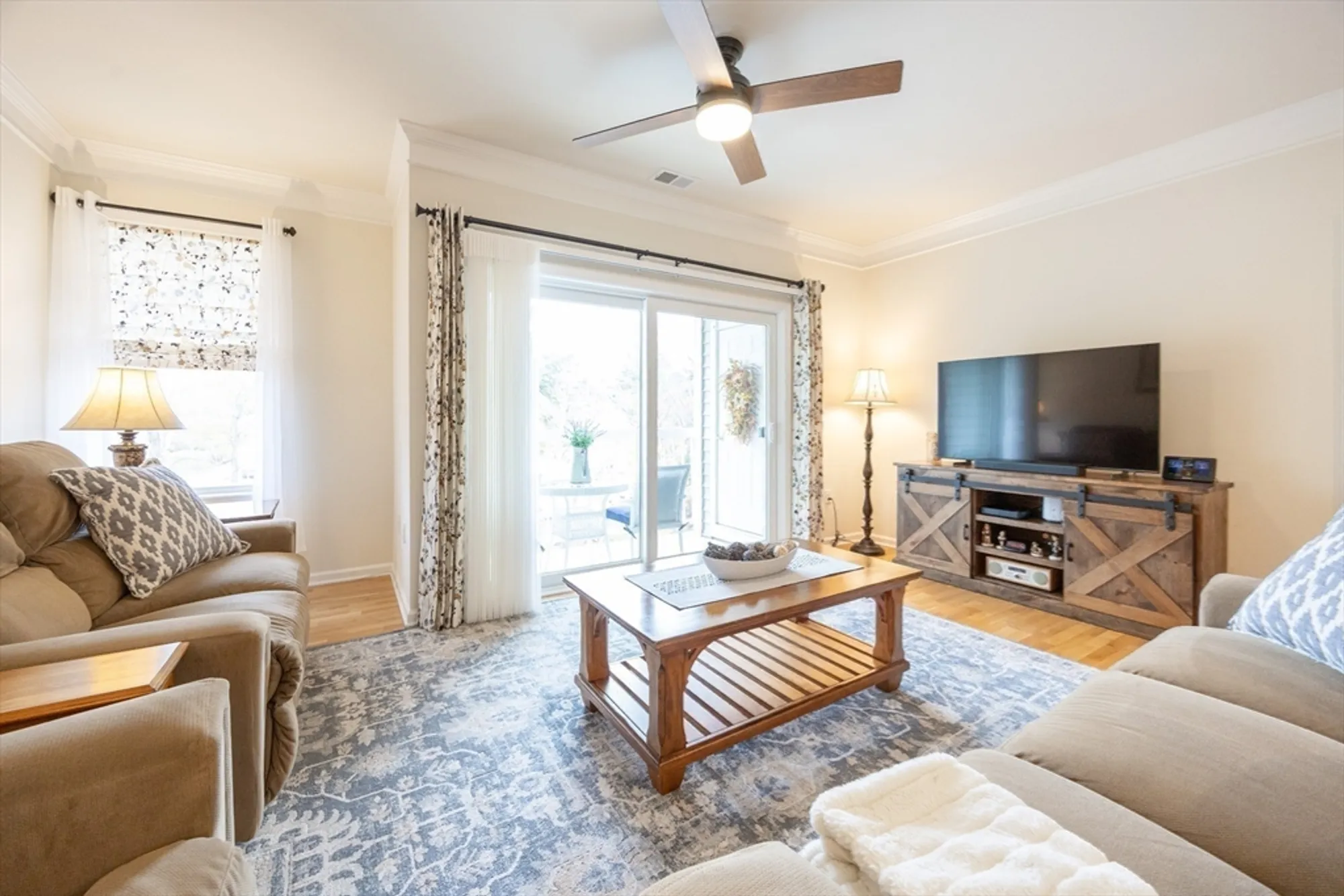 Property Slideshow image 8 of 26 | 4403 pennington dr # 4403, Walpole, MA, 02081