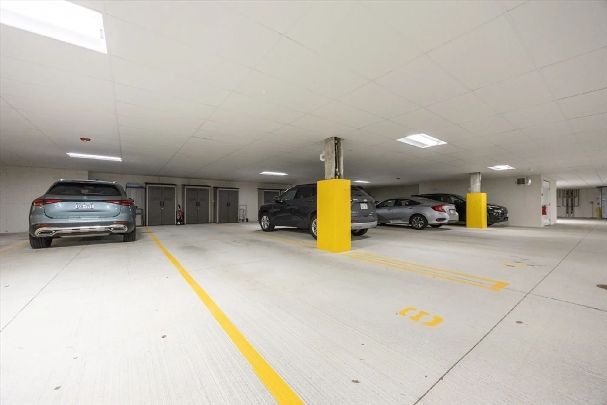 Property Slideshow image 20 of 26 | 4403 pennington dr # 4403, Walpole, MA, 02081