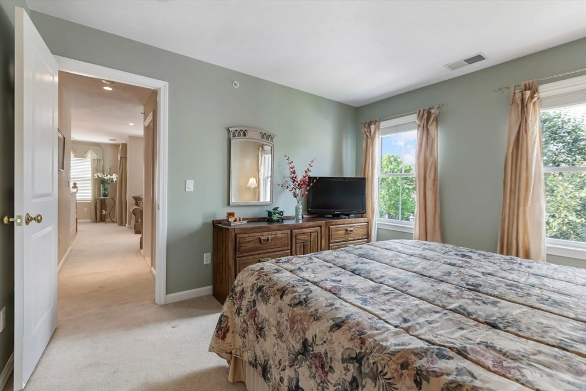 Property Slideshow image 18 of 27 | 31 owen rd # 31, Norton, MA, 02766