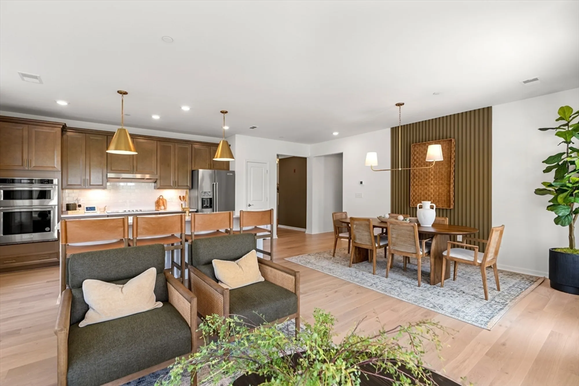 Property Slideshow image 11 of 37 | 320 martins lndg 107, North Reading, MA, 01864