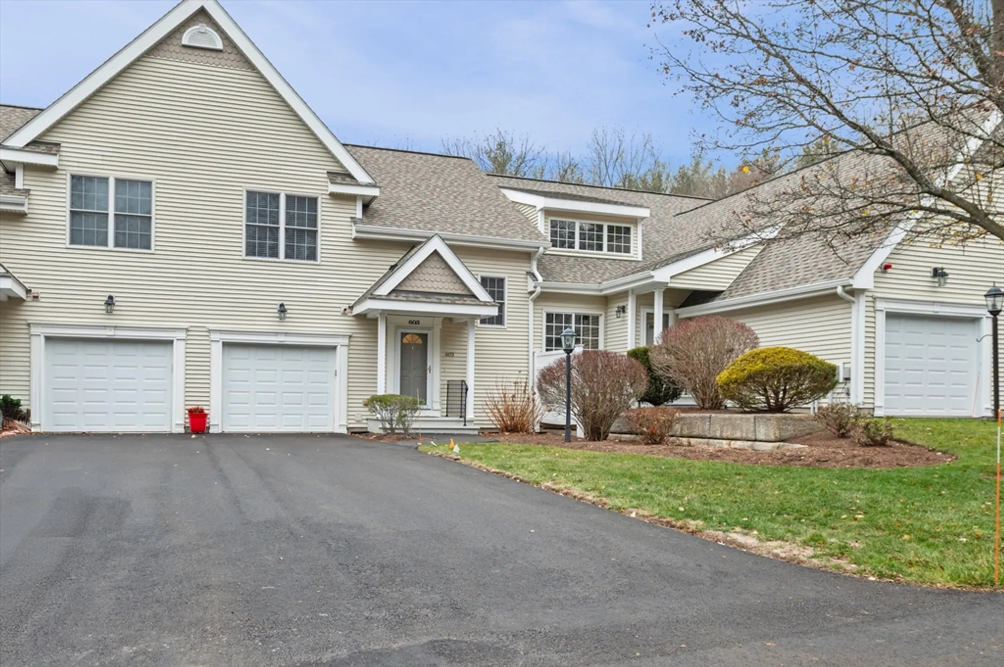 Property Slideshow image 2 of 42 | 603 alyssa dr # 603, Groveland, MA, 01834