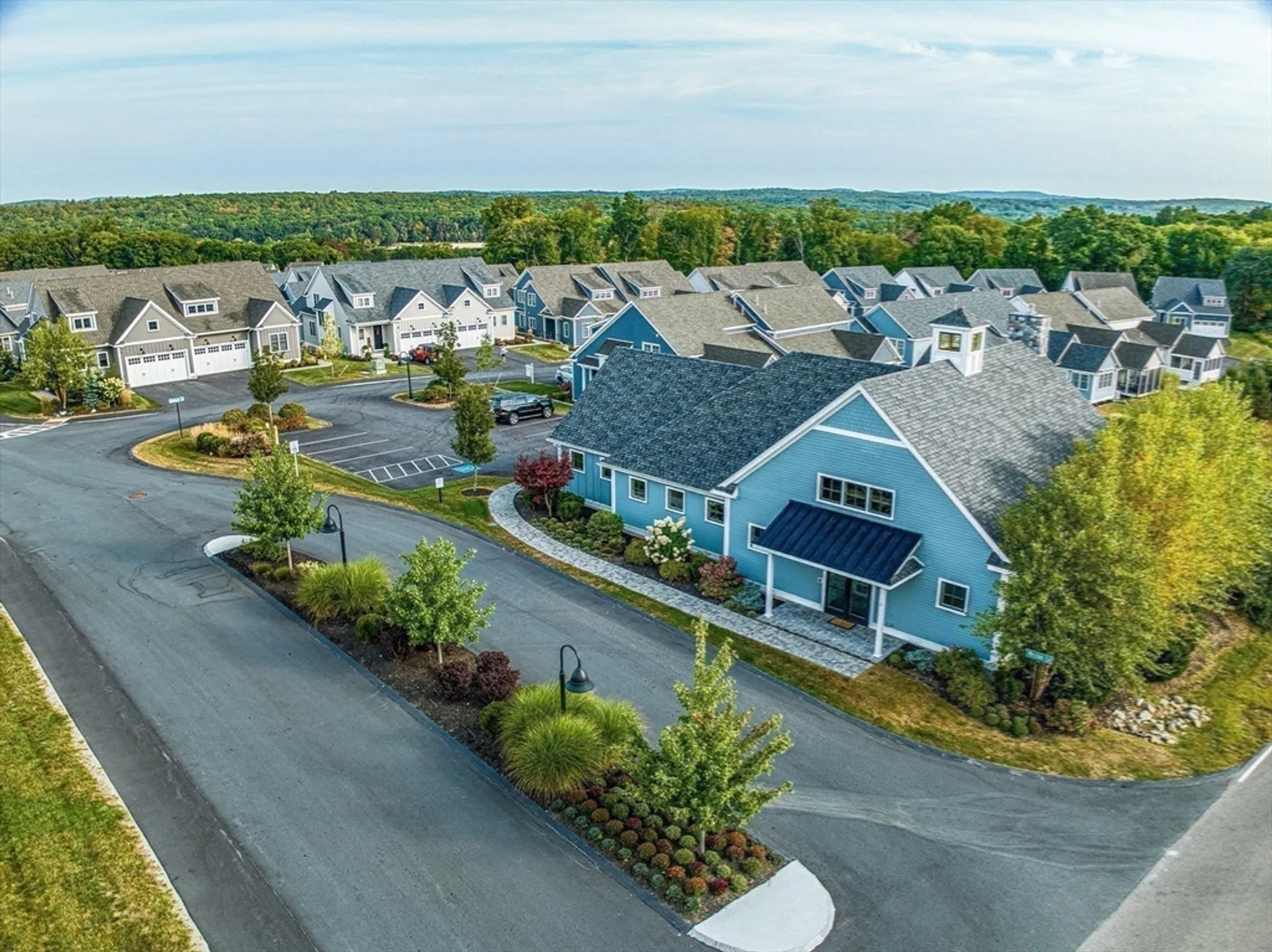 Property Slideshow image 25 of 33 | 14 waterville ln # 14, Hopkinton, MA, 01748