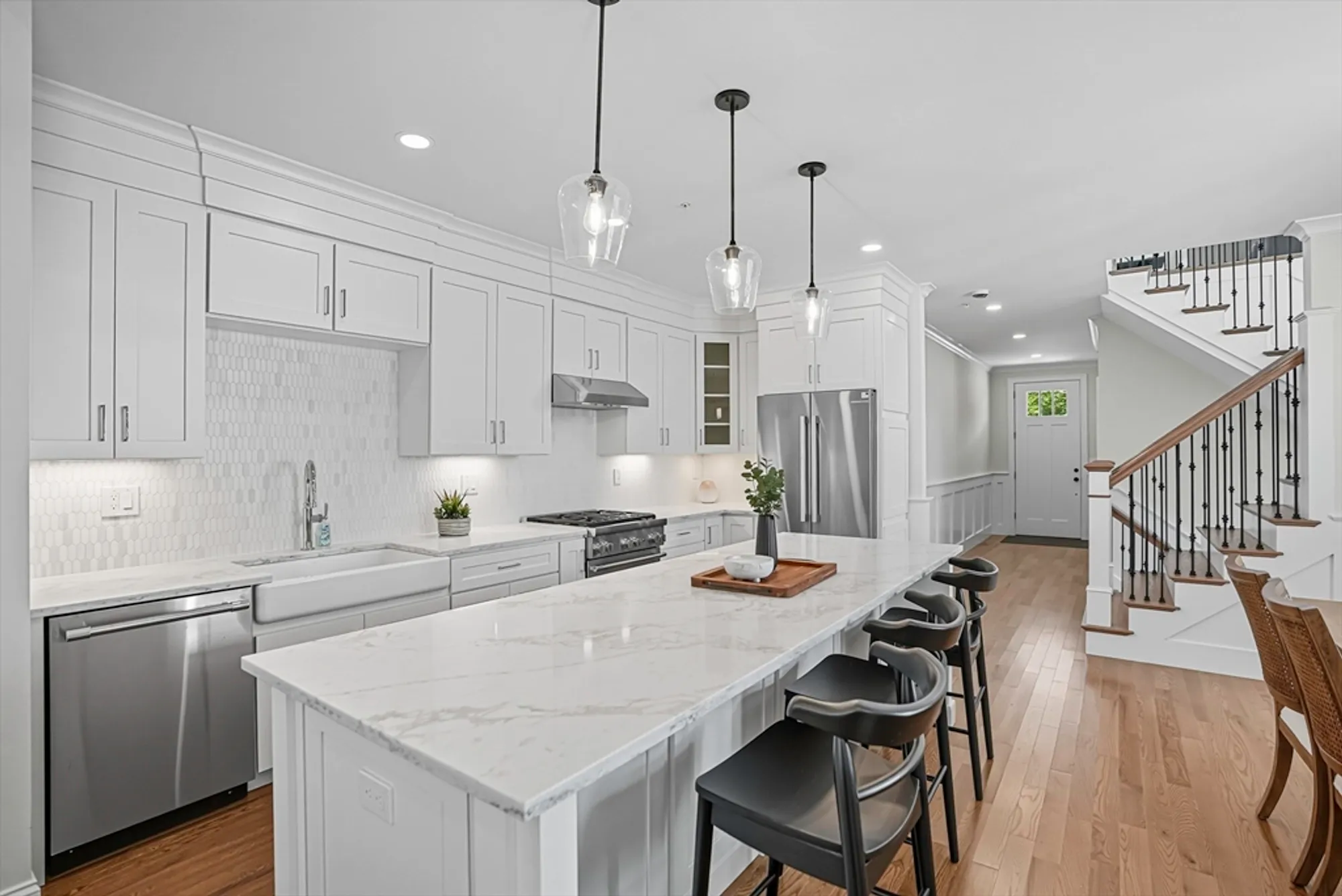 Property Slideshow image 1 of 33 | 14 waterville ln # 14, Hopkinton, MA, 01748