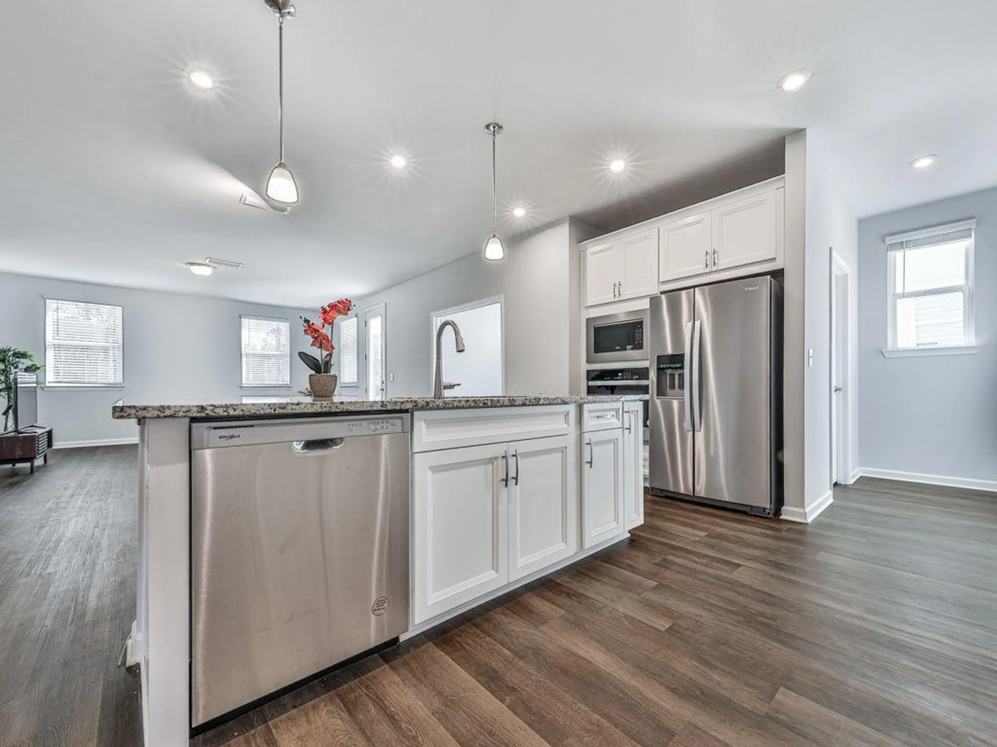 Property Slideshow image 13 of 34 | 3614 arrow root cir, Loganville, GA, 30052