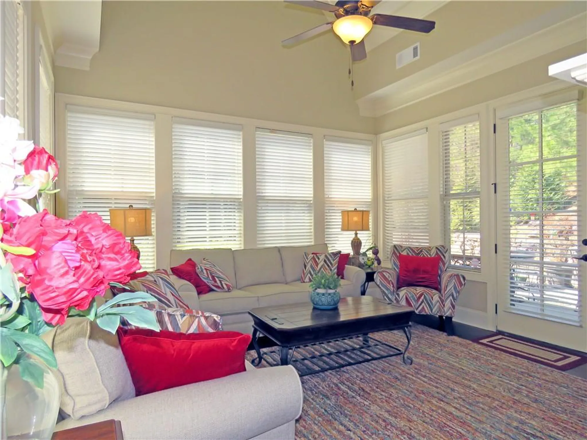 Property Slideshow image 18 of 45 | 118 cedarcrest village ct, Acworth, GA, 30101