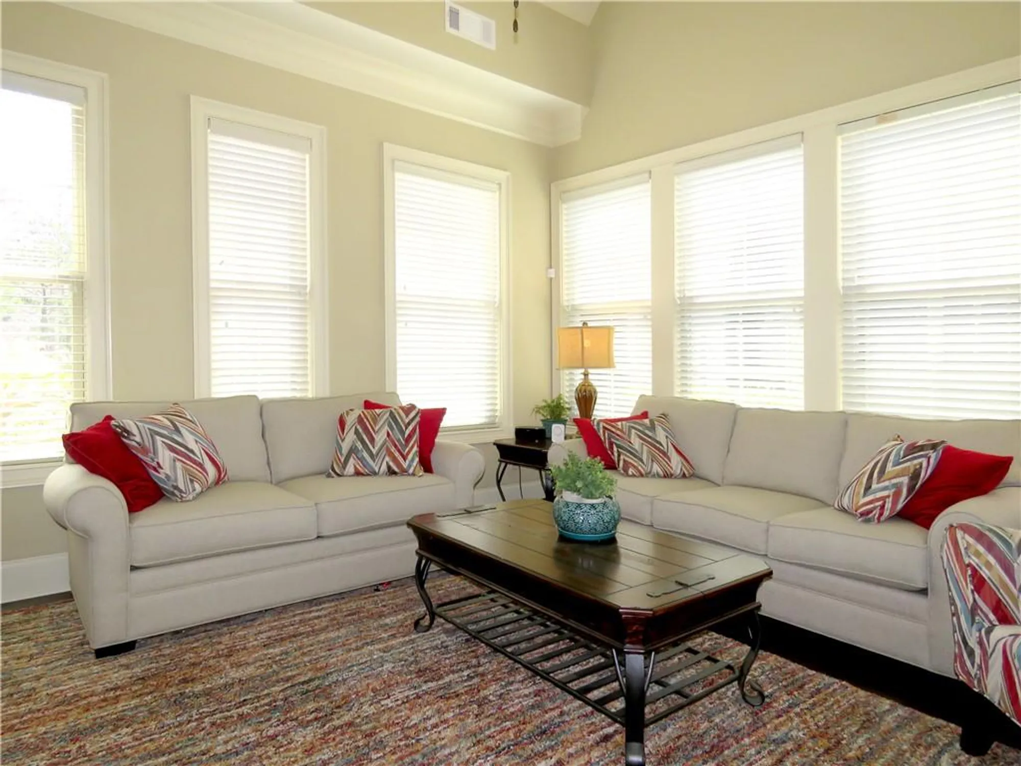 Property Slideshow image 19 of 45 | 118 cedarcrest village ct, Acworth, GA, 30101