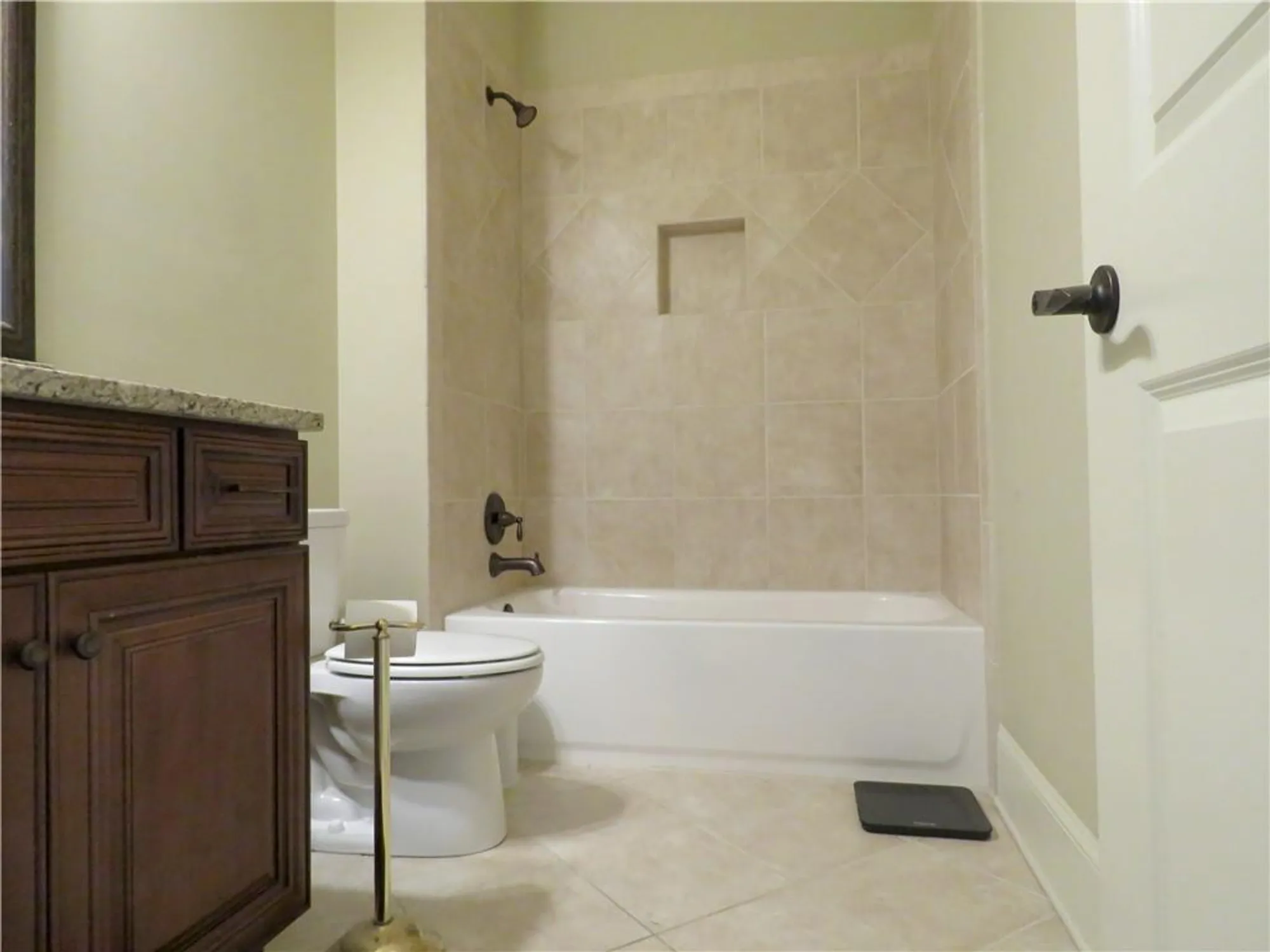 Property Slideshow image 32 of 45 | 118 cedarcrest village ct, Acworth, GA, 30101