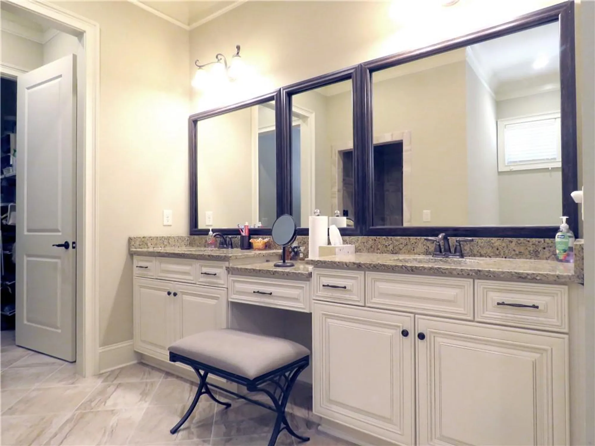 Property Slideshow image 37 of 45 | 118 cedarcrest village ct, Acworth, GA, 30101