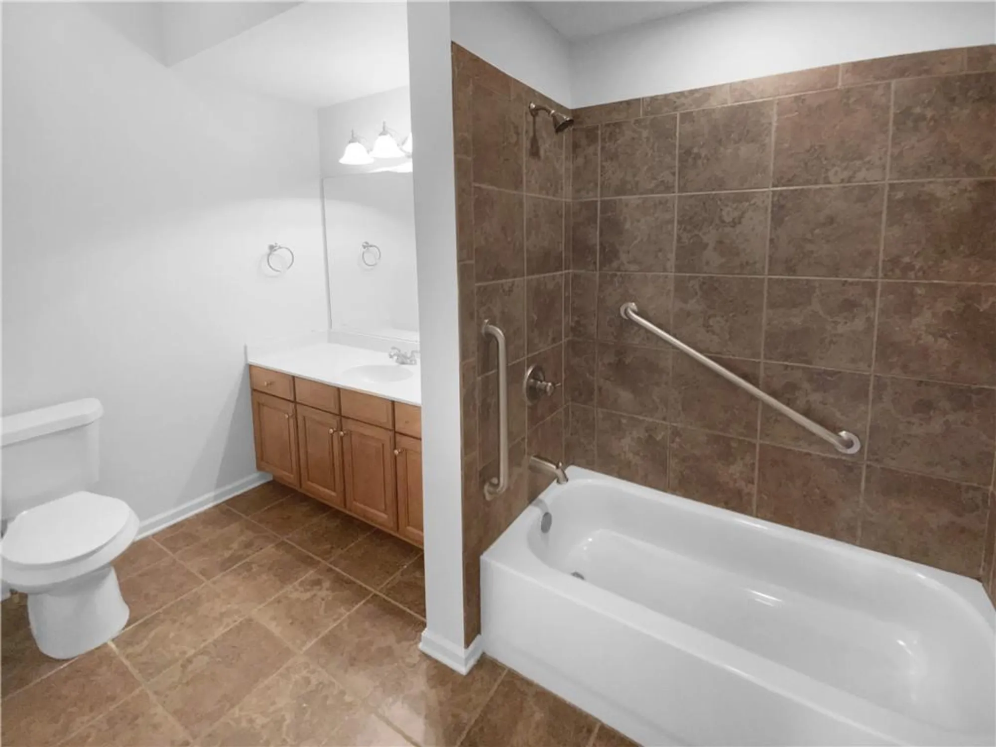 Property Slideshow image 13 of 26 | 409 kenley ct, Mcdonough, GA, 30253