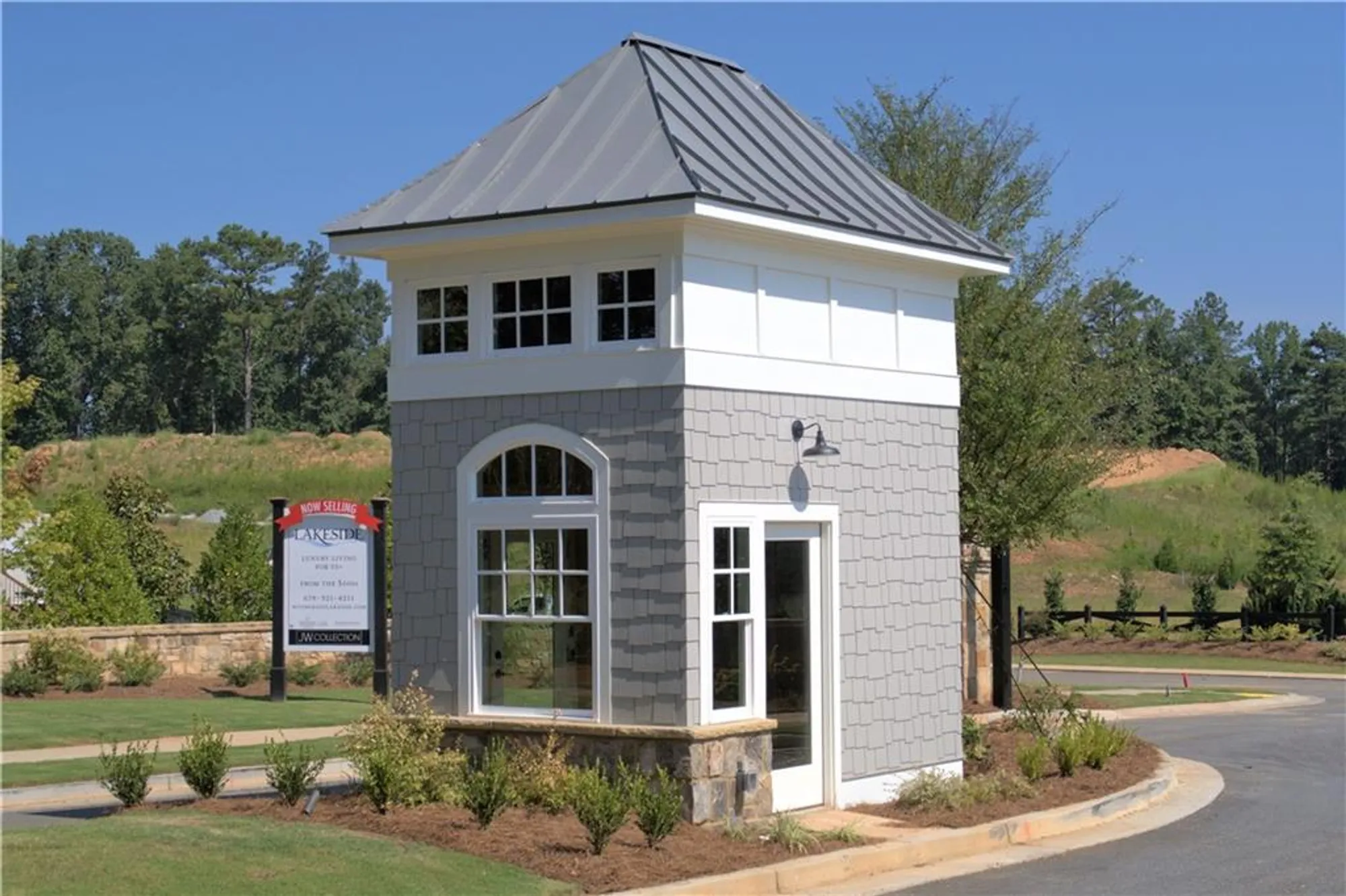 Property Slideshow image 22 of 53 | 1209 lakeside overlook, Canton, GA, 30114