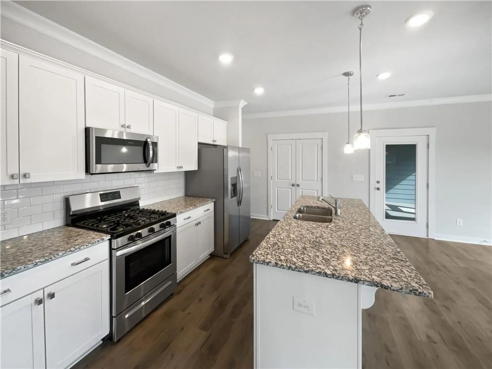 Property Slideshow image 6 of 22 | 2976 rambler dr, Loganville, GA, 30052