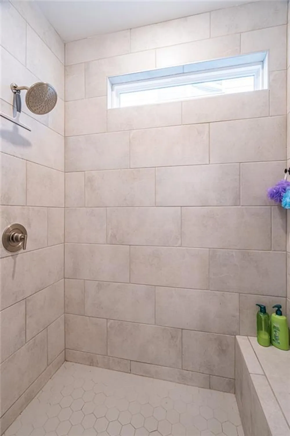 Property Slideshow image 29 of 47 | 5114 watchmans cv, Gainesville, GA, 30504