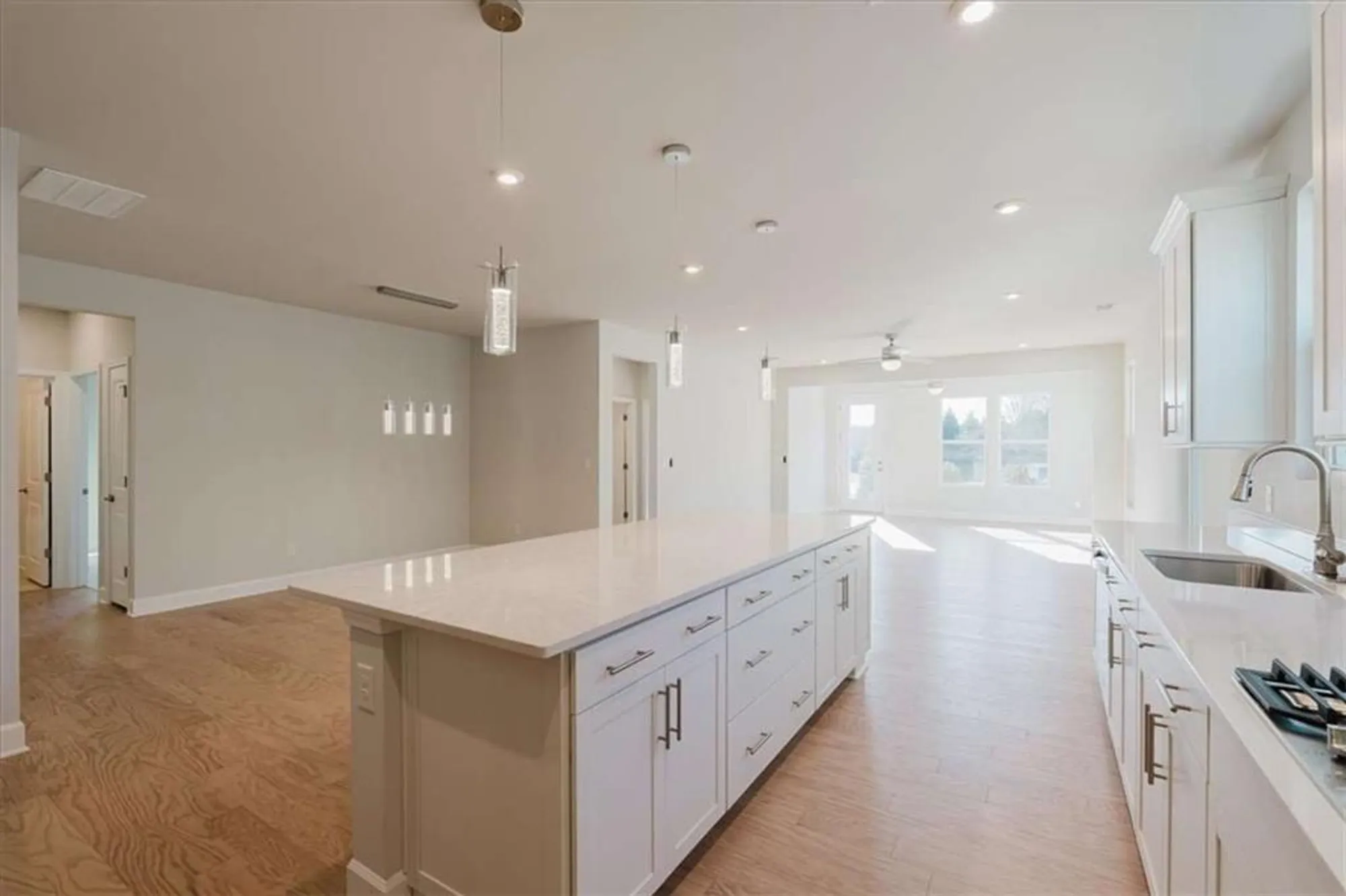 Property Slideshow image 7 of 25 | 1769 rowland pass, Buford, GA, 30518